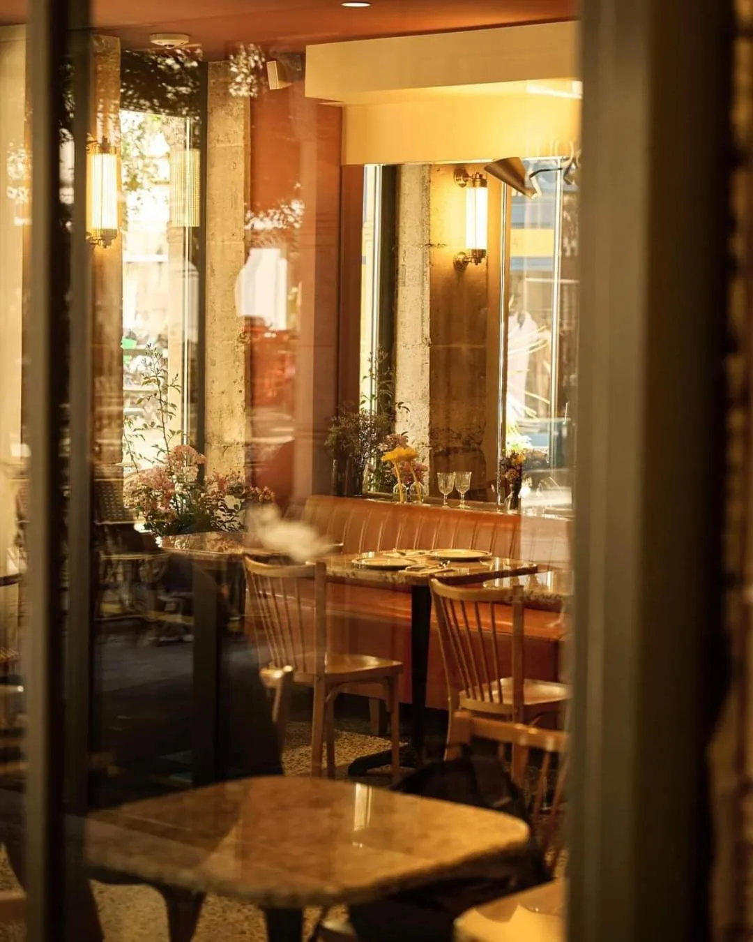 Restaurant/places to eat in Hôtel du Sentier