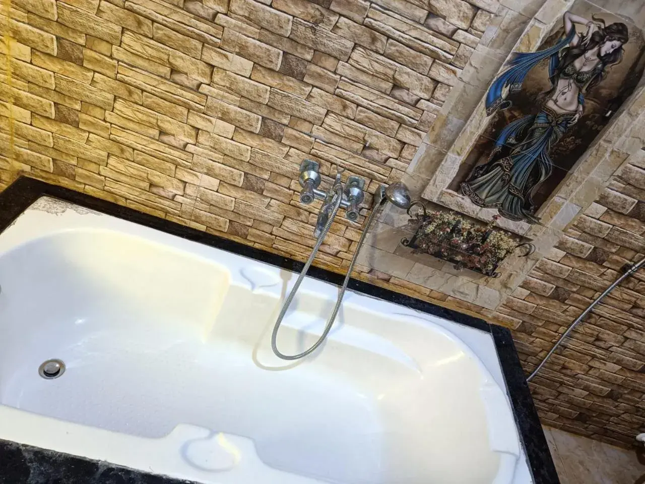 King Room with Balcony in Kottai Veedu Pondicherry King Room with Balcony in Kottai Veedu Pondicherry