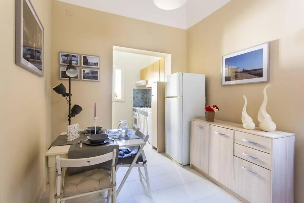 Kitchen or kitchenette in Da Mari e Paolo