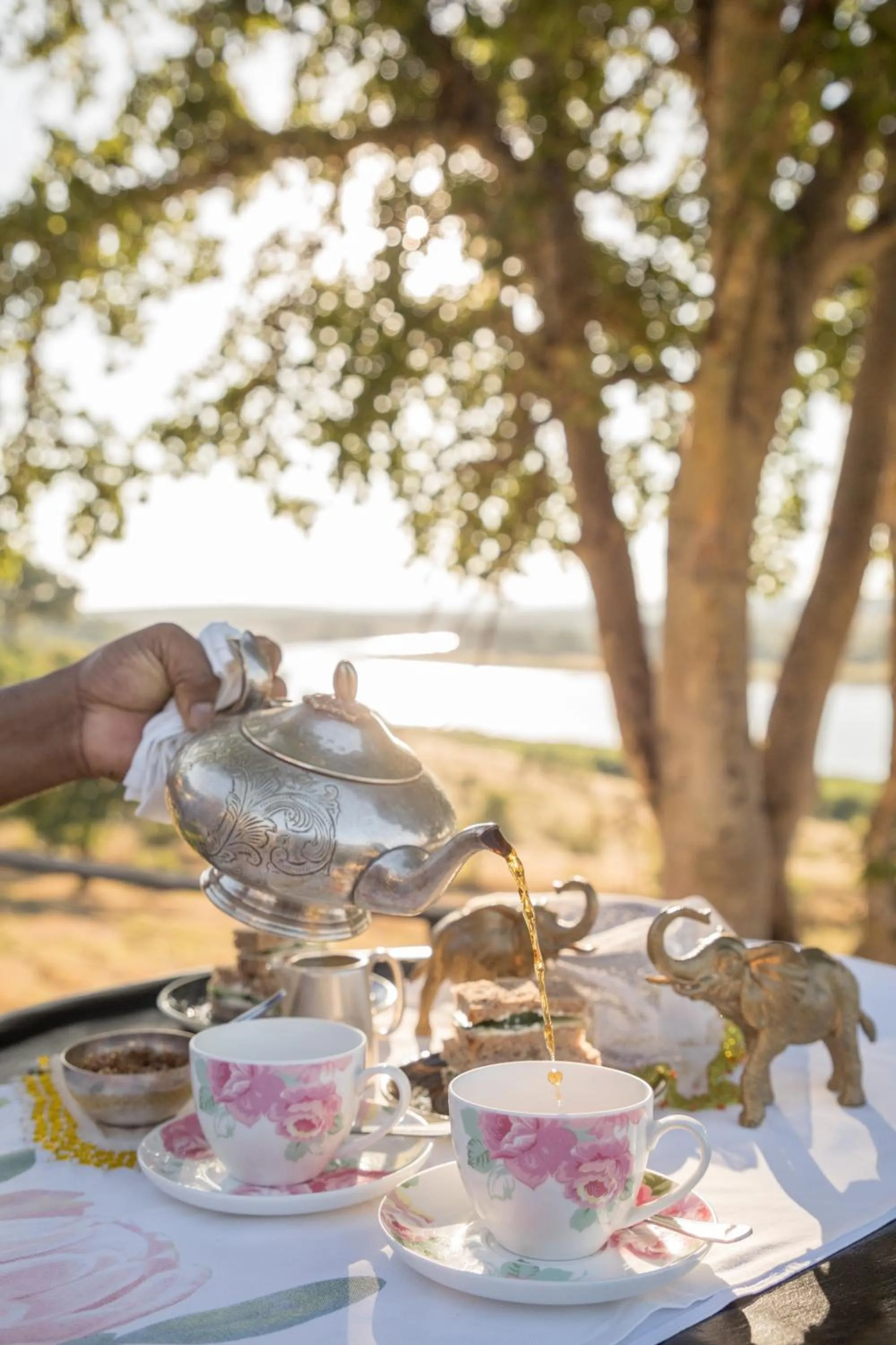 Coffee/tea facilities in Buhala Lodge