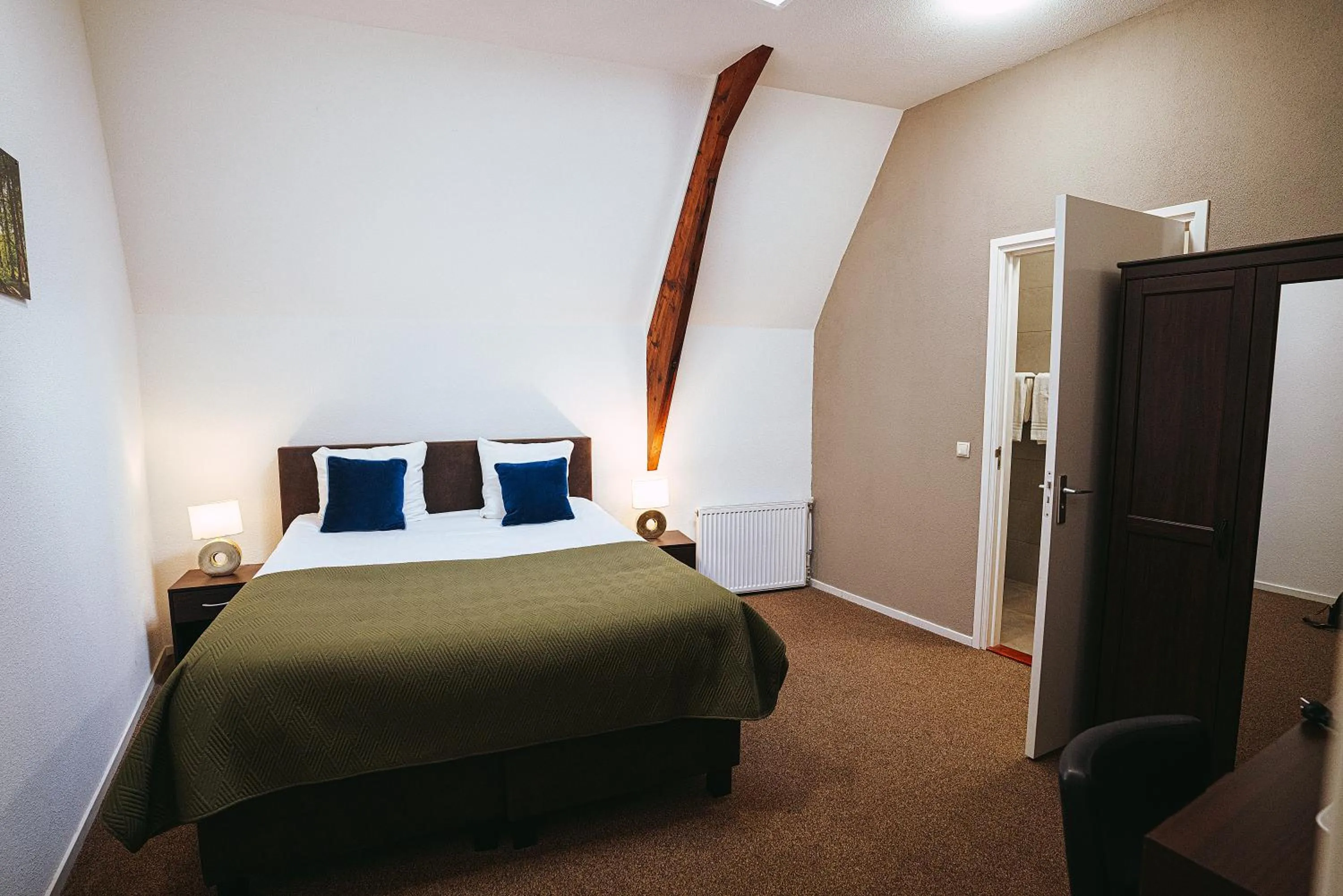 Bed in The Velvet Lodge