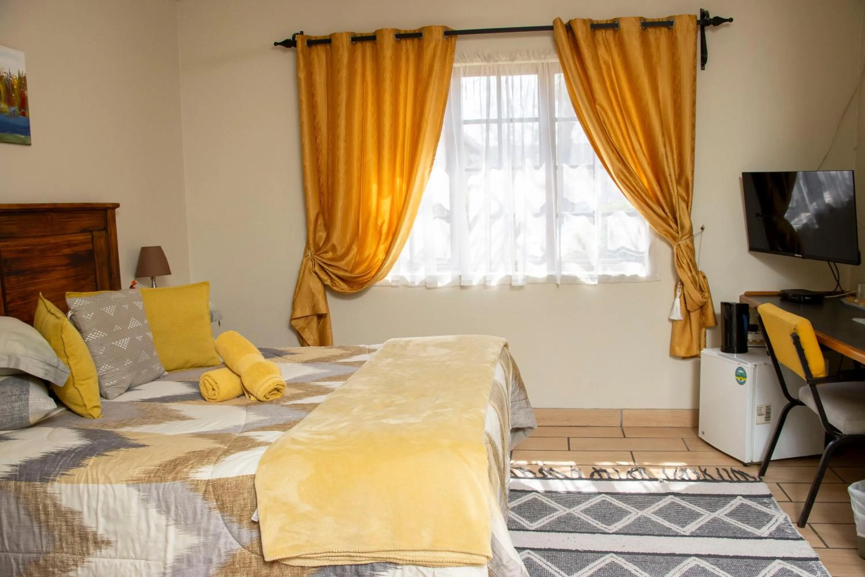 Bed in Oregon Place Guest House