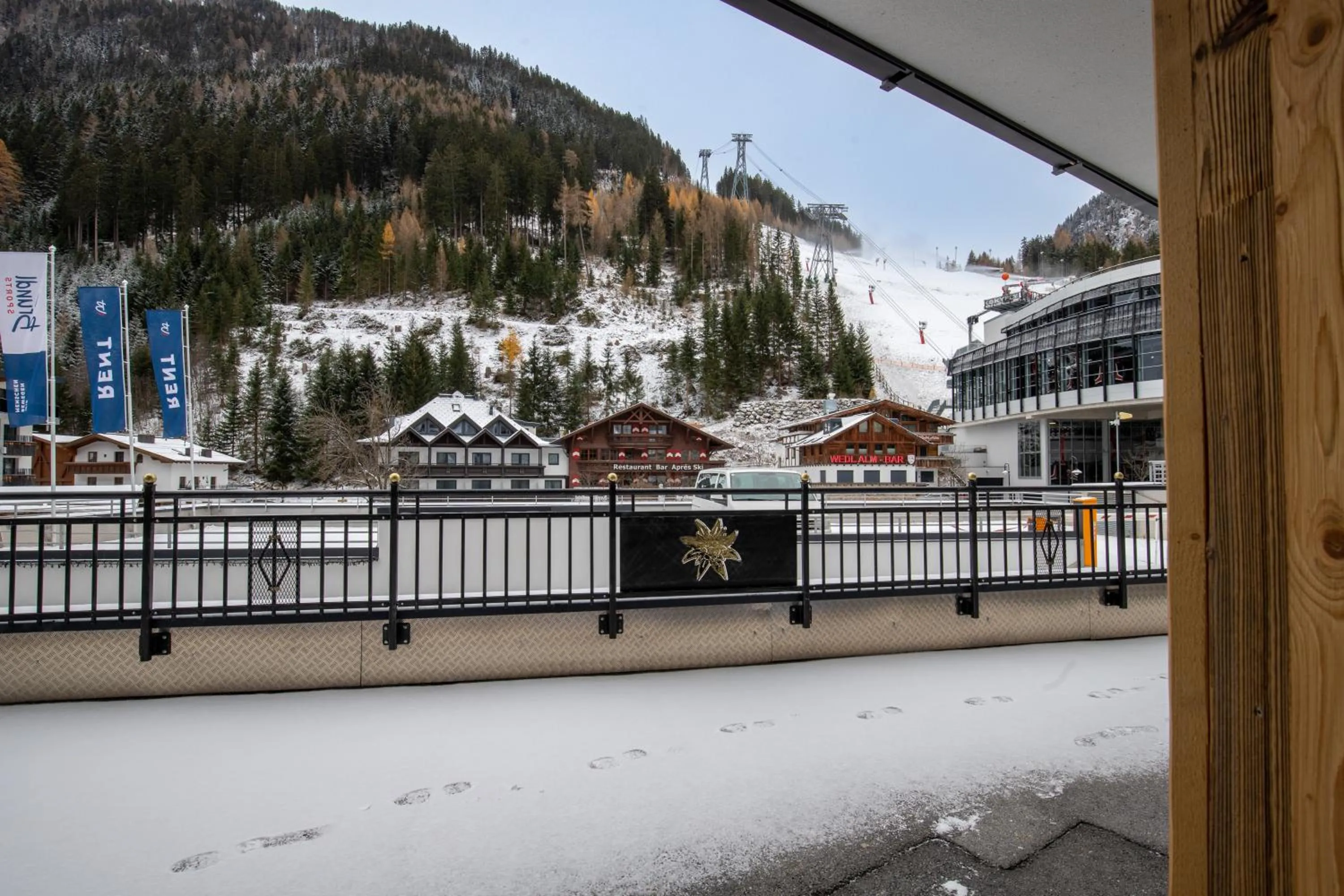 Mountain view in Hotel Garni Monte Bianco