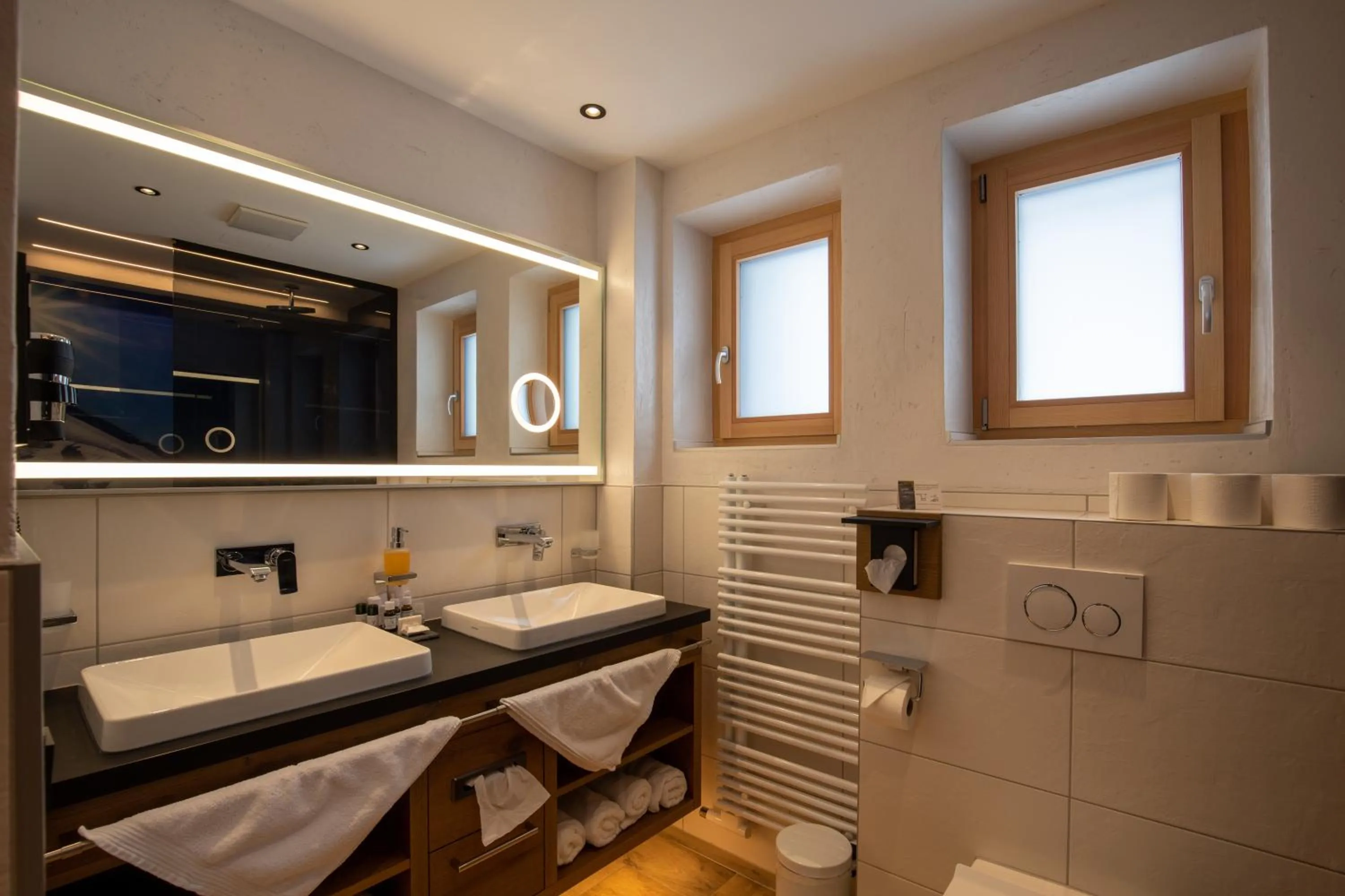 Bathroom in Hotel Garni Monte Bianco