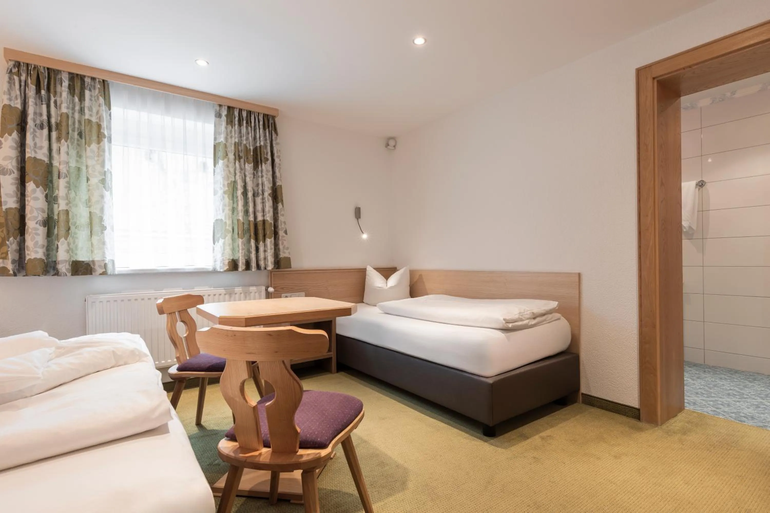 Bed in Hotel Garni Schmid