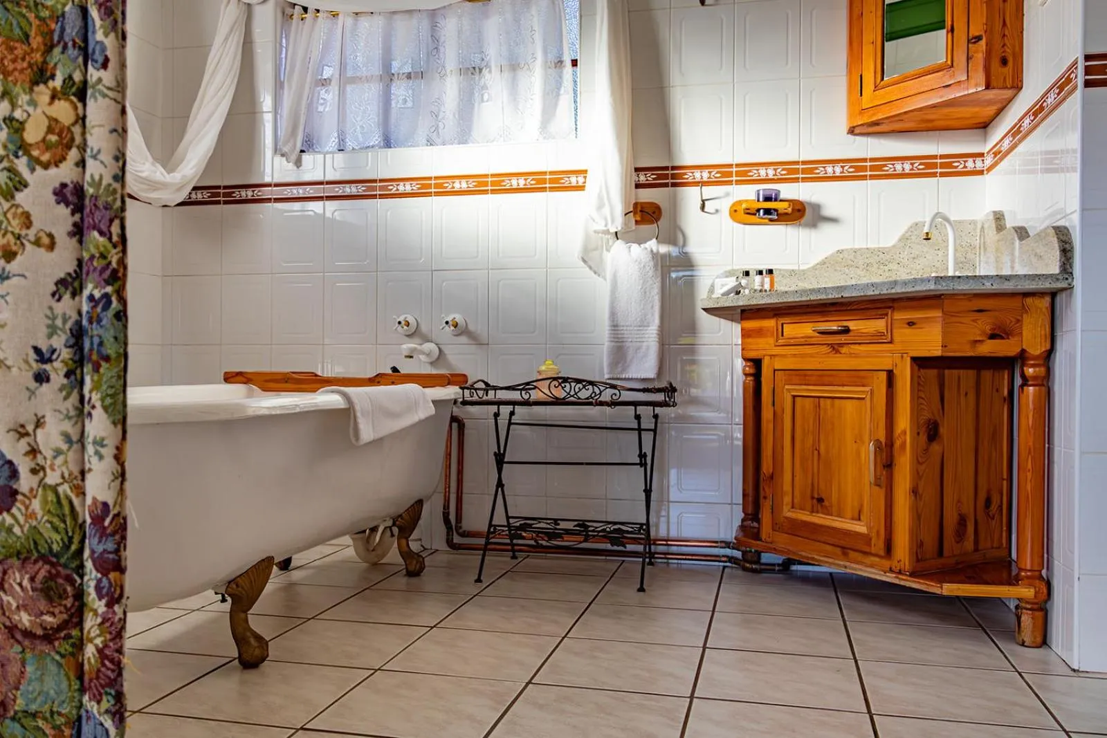 Bathroom in Westlodge at Graskop B&B