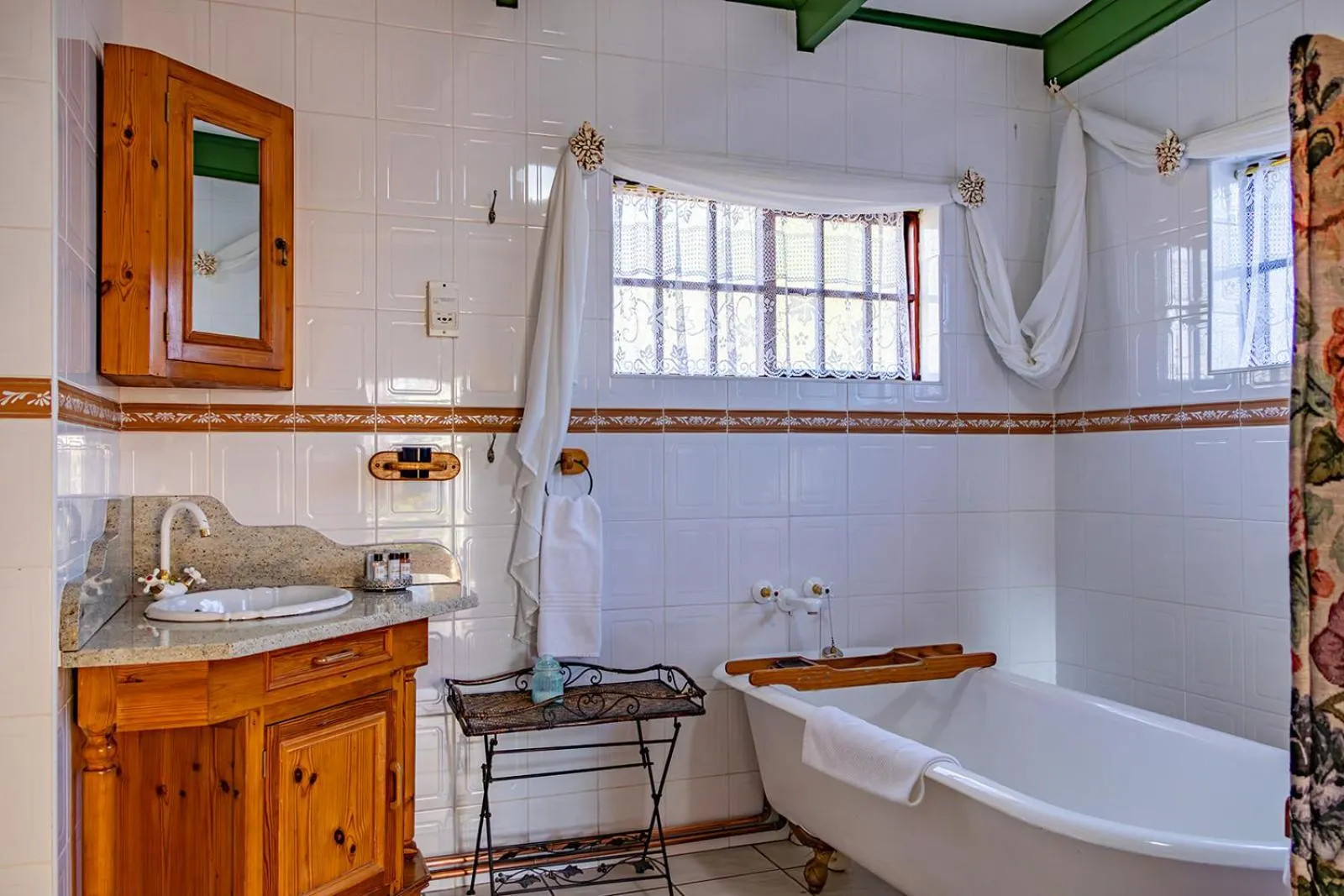Bathroom in Westlodge at Graskop B&B