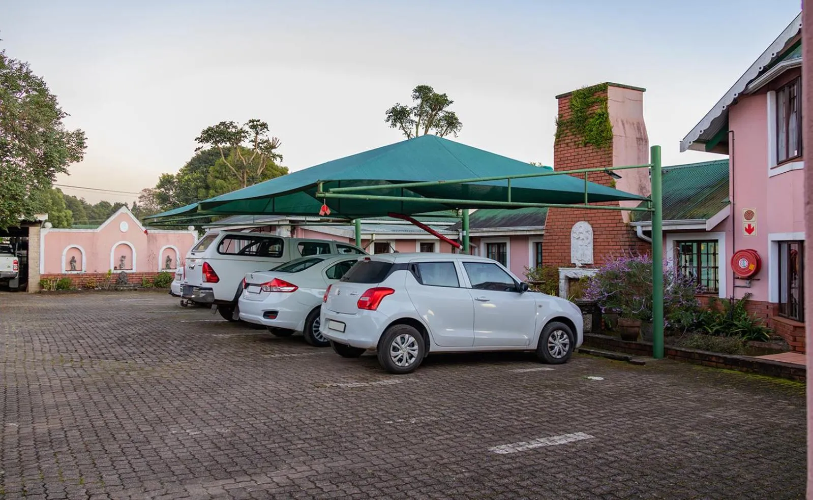 Parking in Westlodge at Graskop B&B