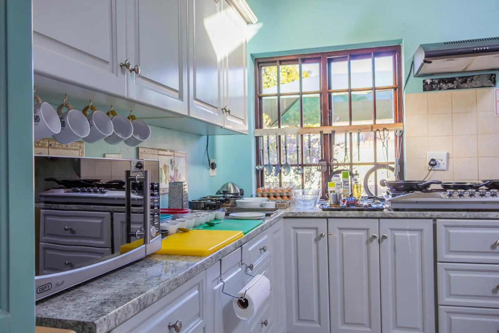 Kitchen or kitchenette in Westlodge at Graskop B&B