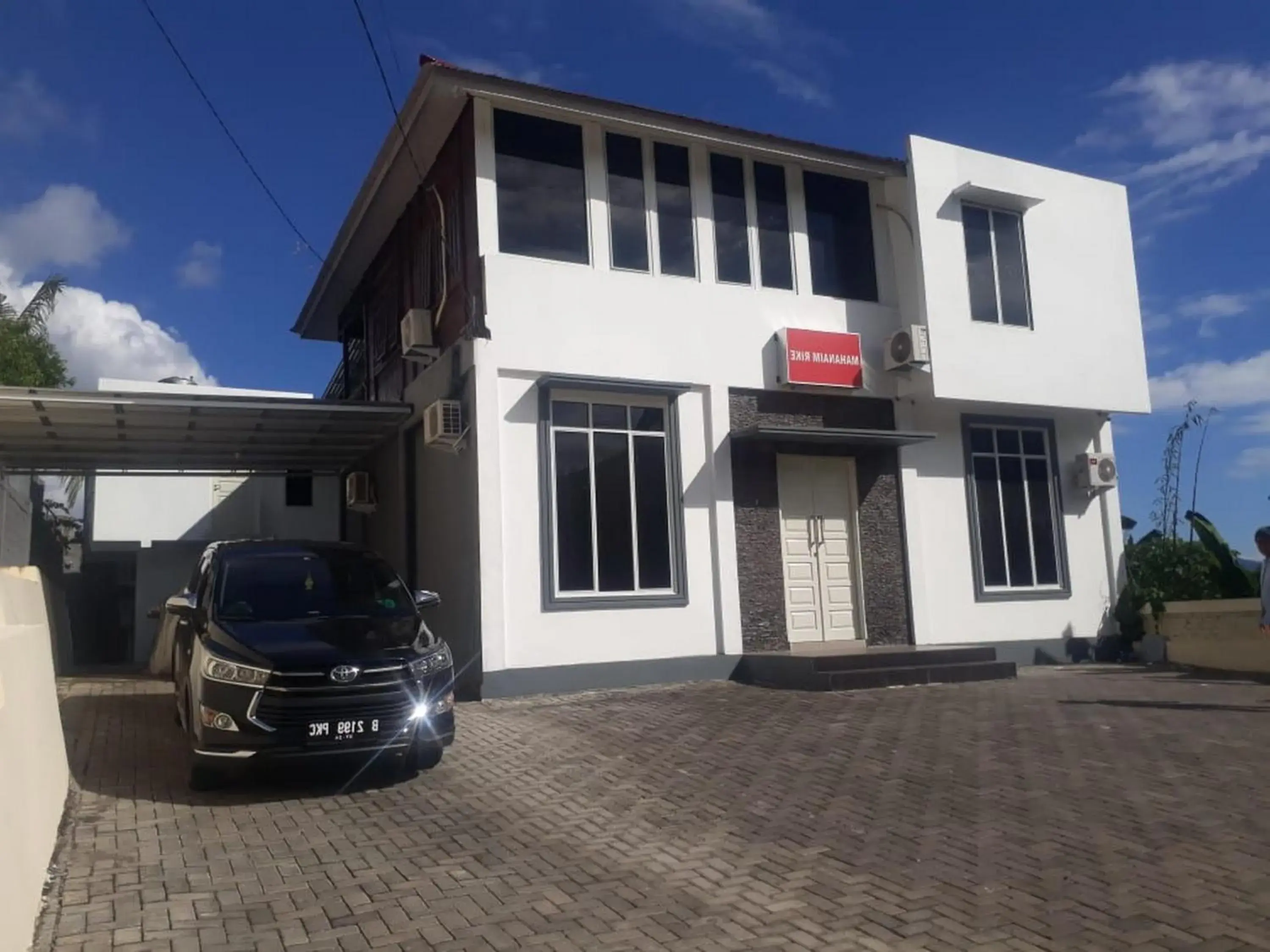 RedDoorz @ Wanea Area Manado RedDoorz @ Wanea Area Manado