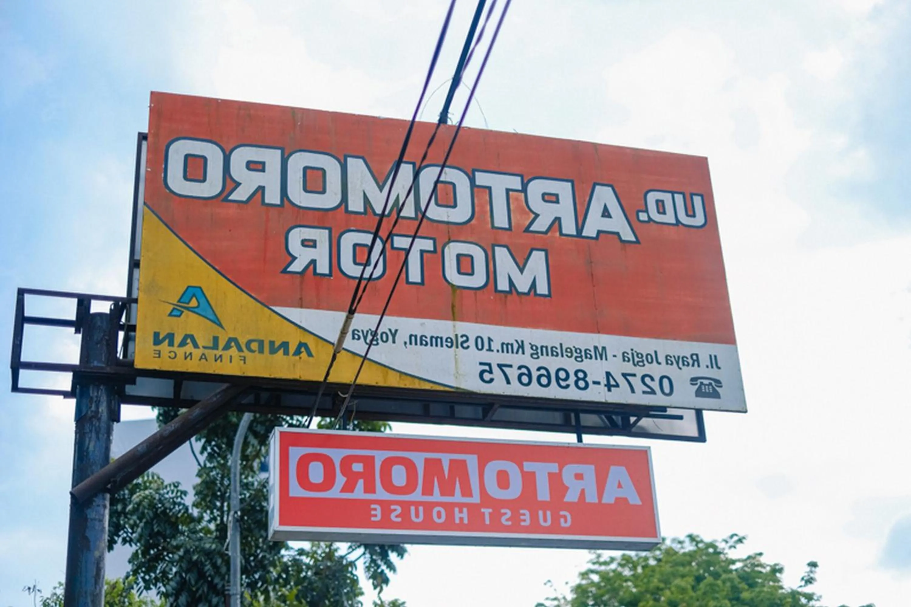 Property building in RedDoorz At Artomoro Guest House