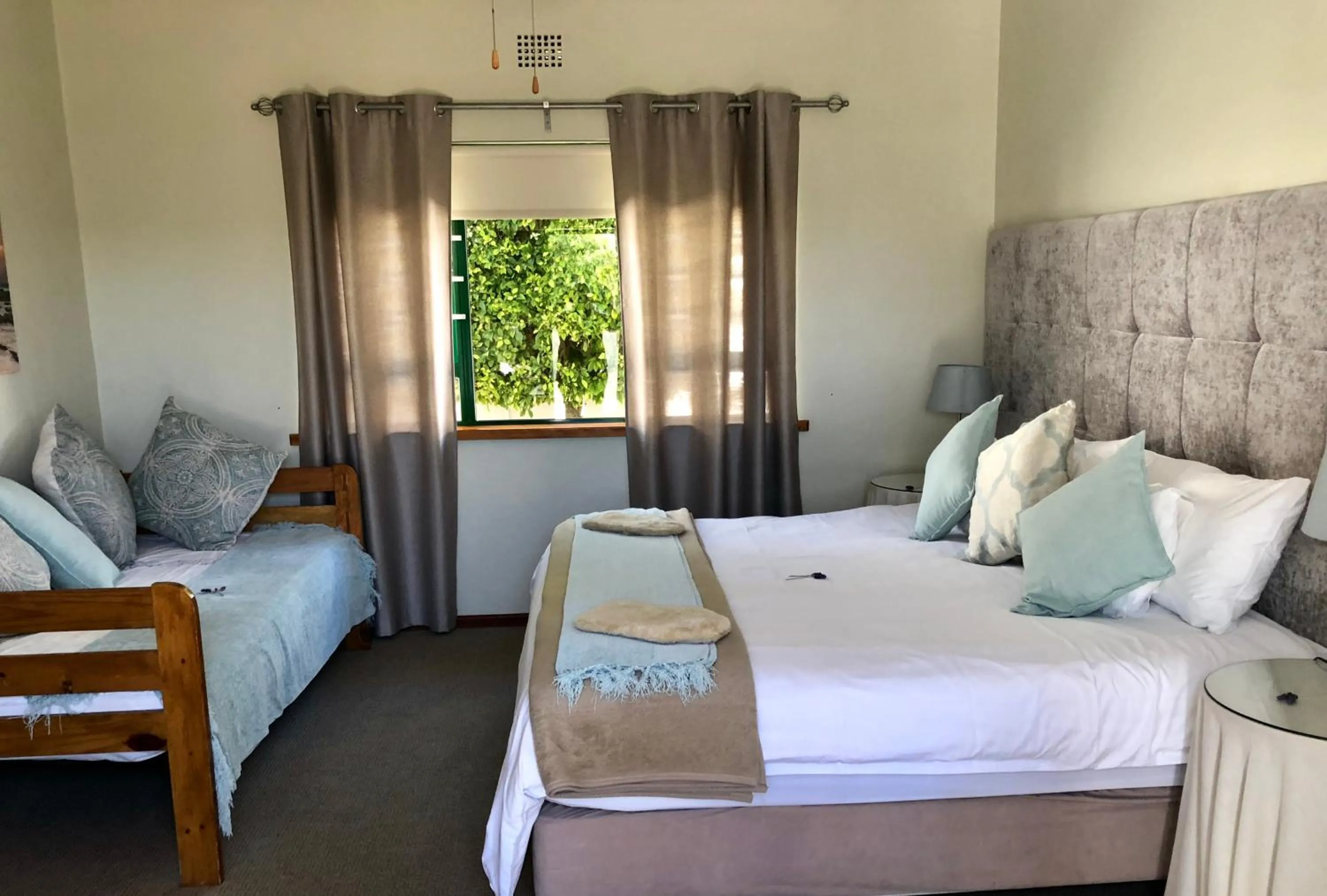 Photo of the whole room, Bed in Sandra's Guest House