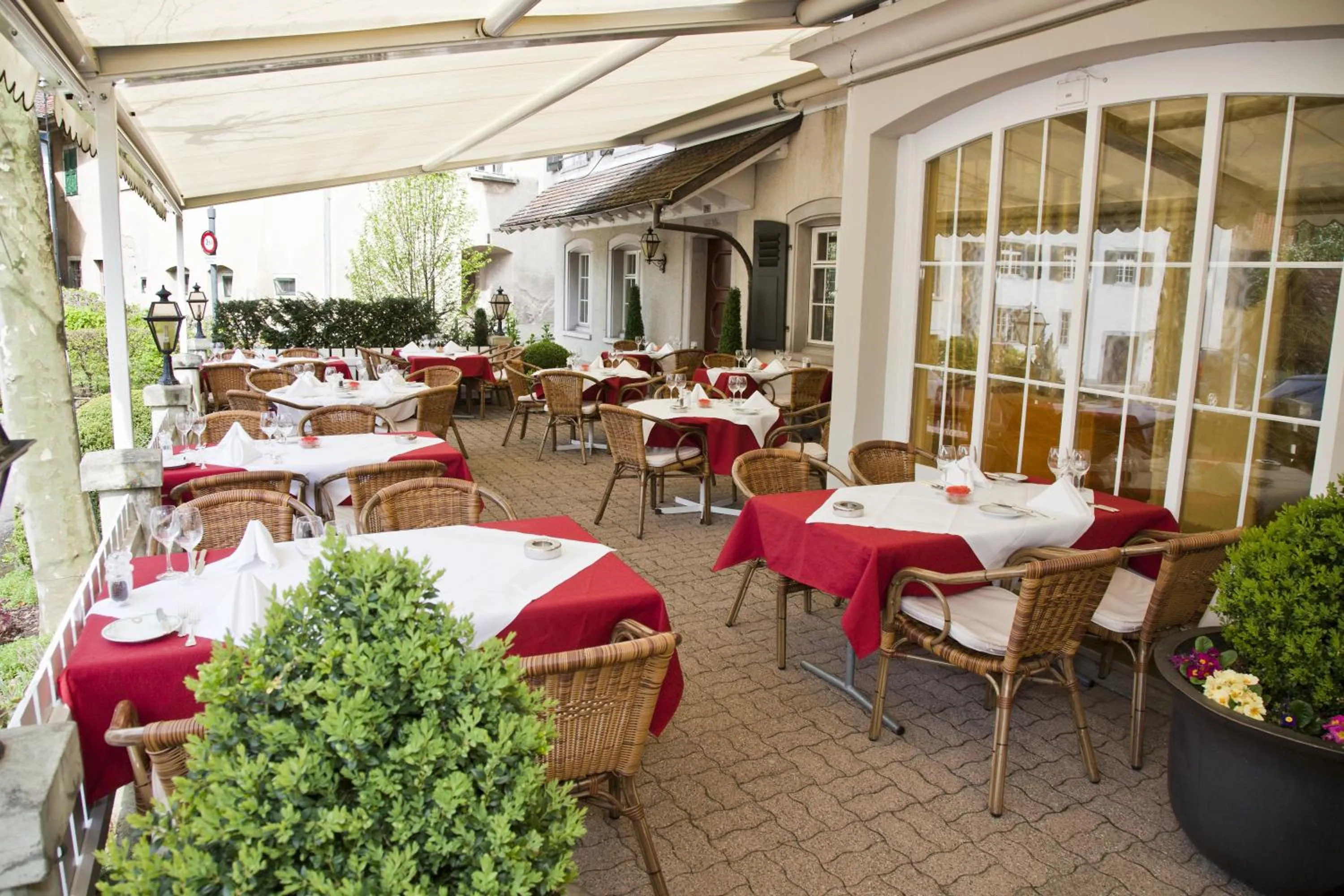 Restaurant/places to eat in Bad Eptingen