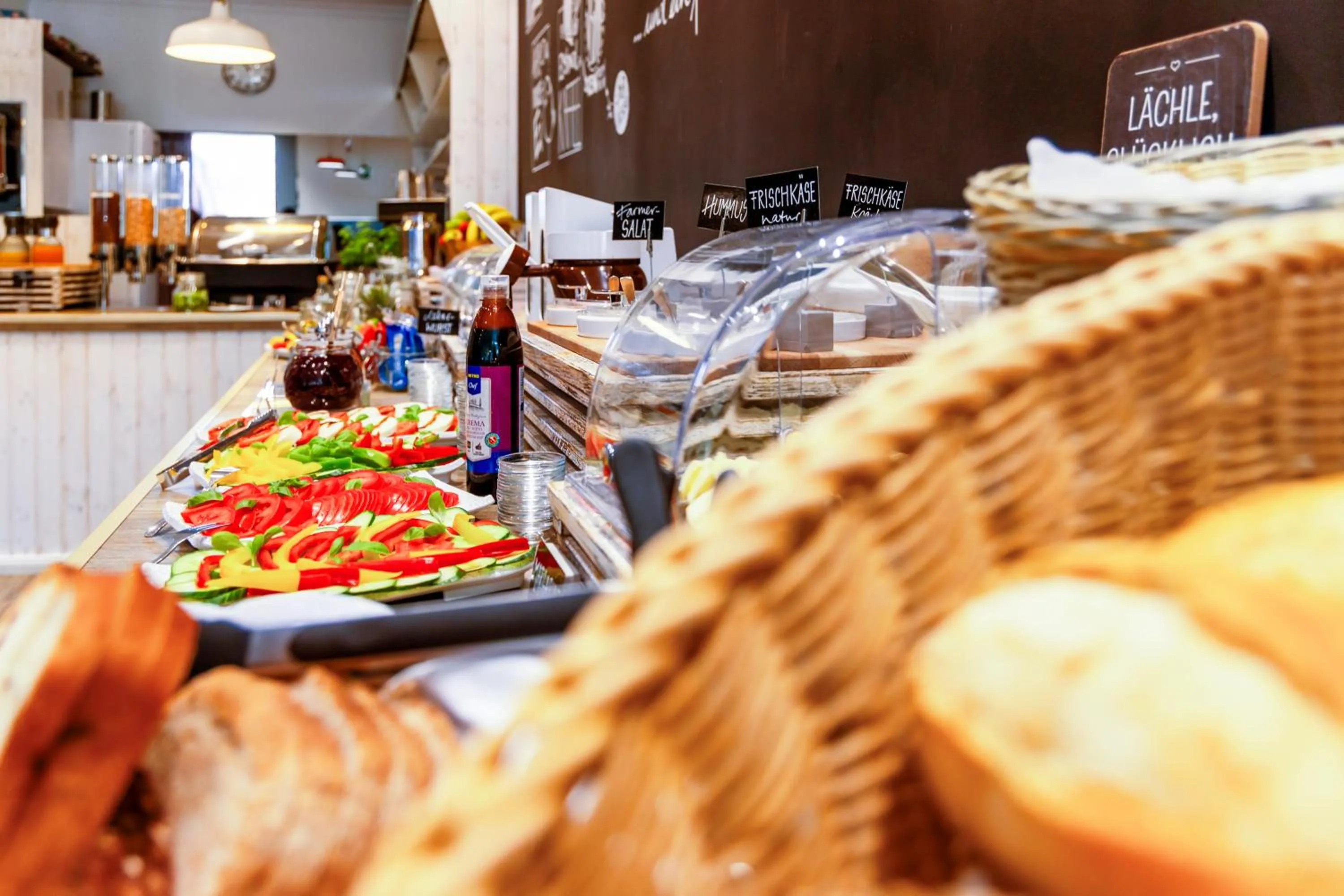 Restaurant/places to eat in Auto-Parkhotel Hamburg St Pauli