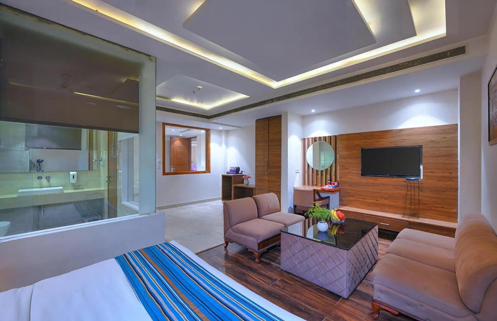 Bed in TreeHouse London Street Amritsar