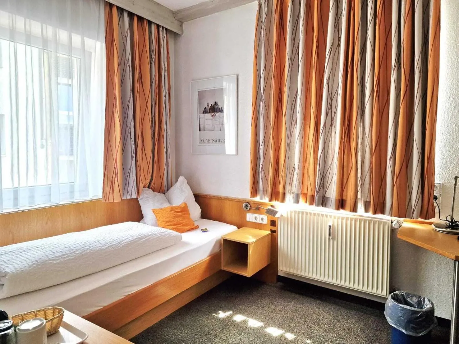 Standard Single Room - single occupancy in City Hotel