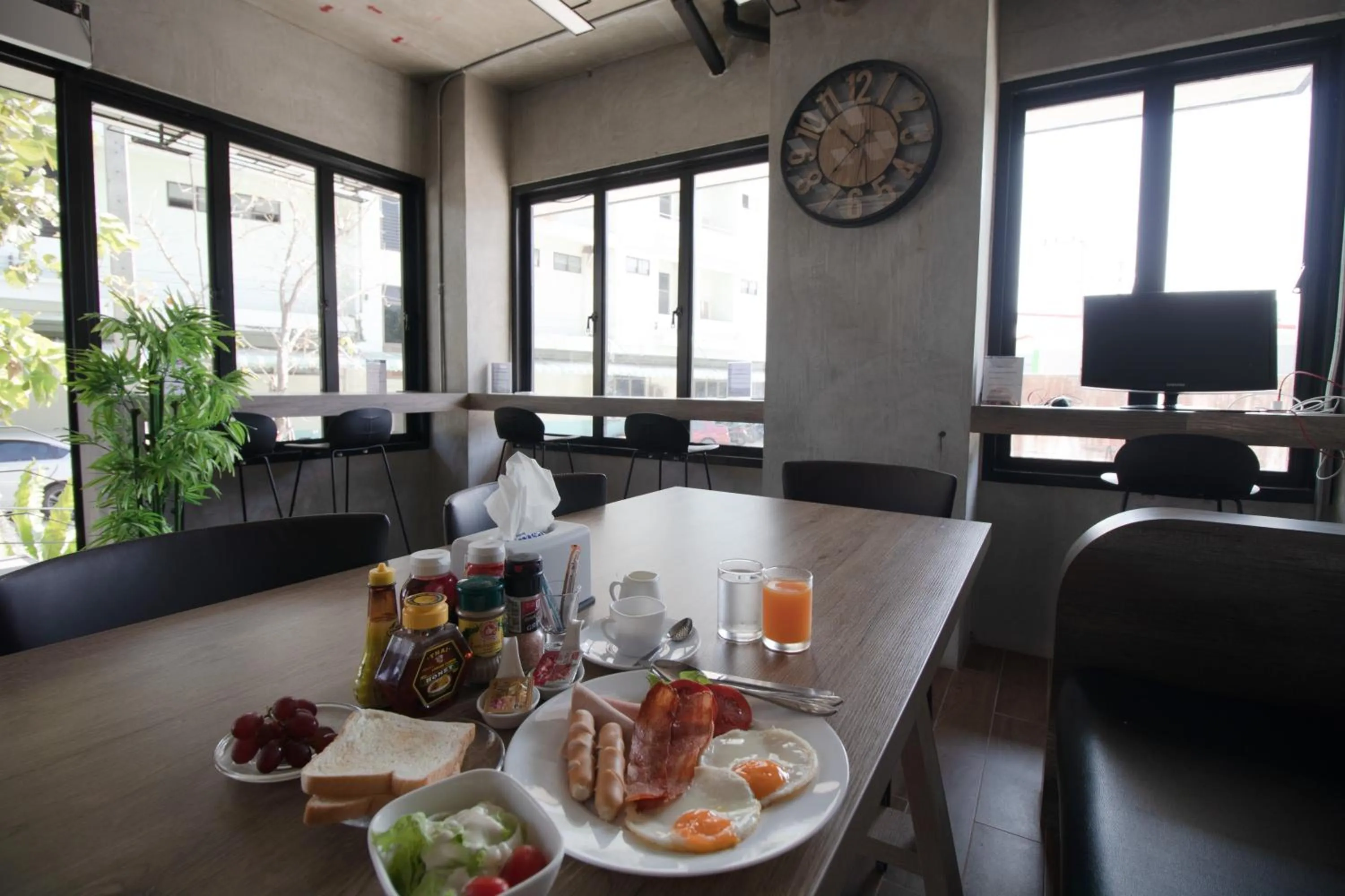 Lobby or reception in Rabbit Hotel Phimai