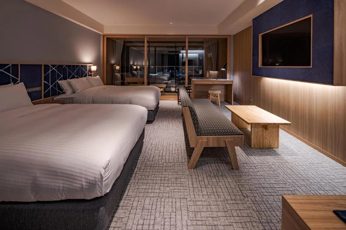 Photo of the whole room, Bed in UNO HOTEL