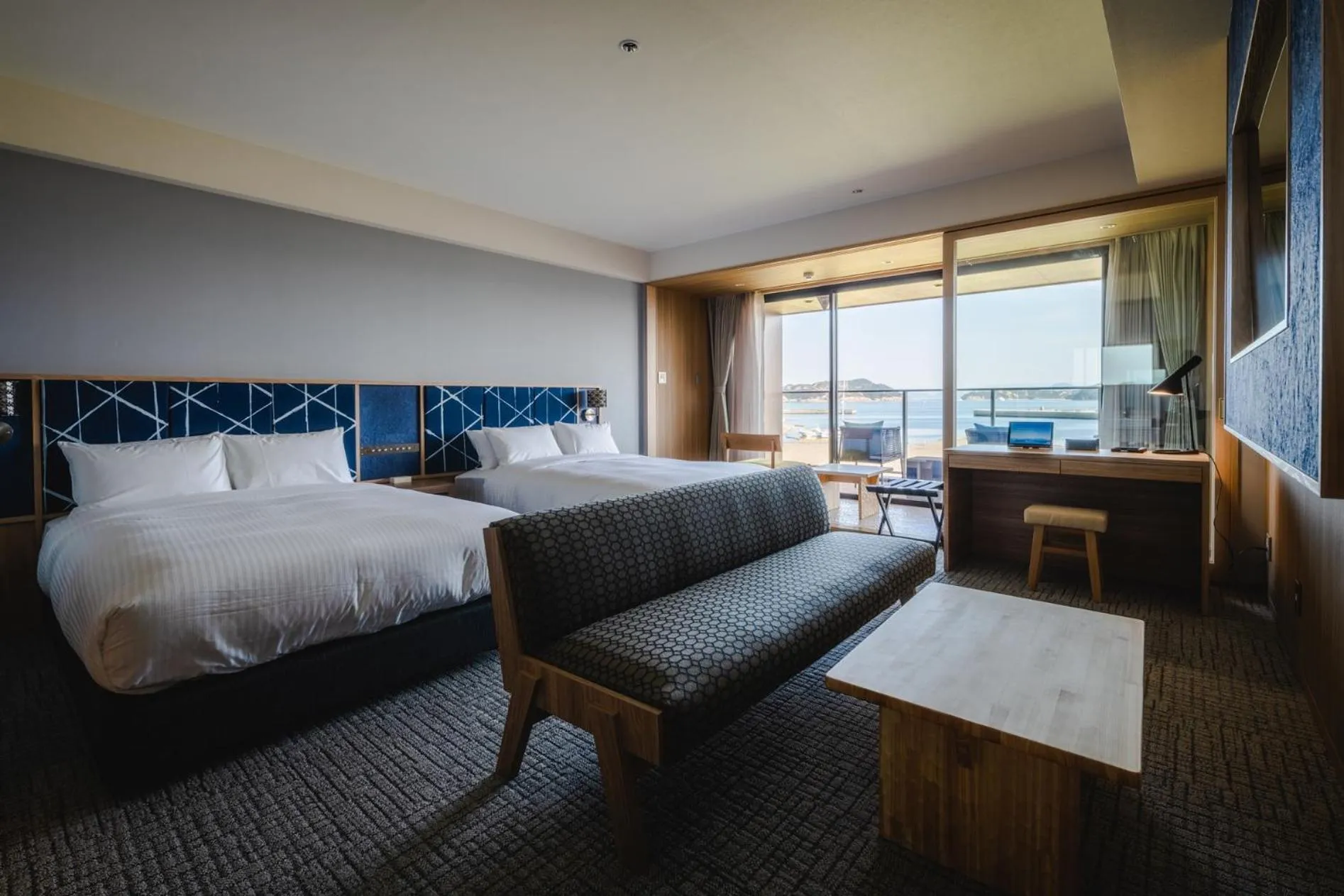 Photo of the whole room, Bed in UNO HOTEL