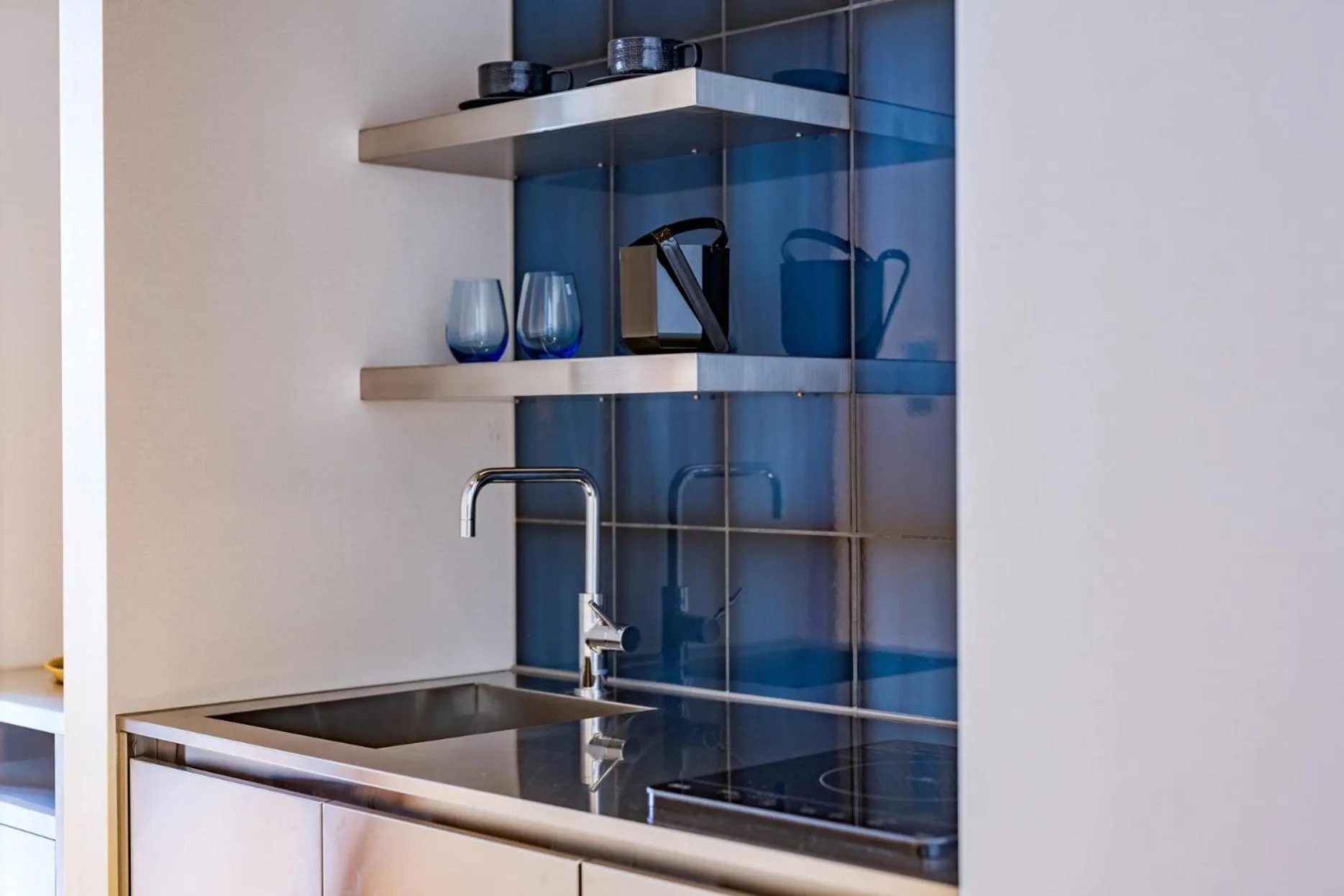 Photo of the whole room in UNO HOTEL