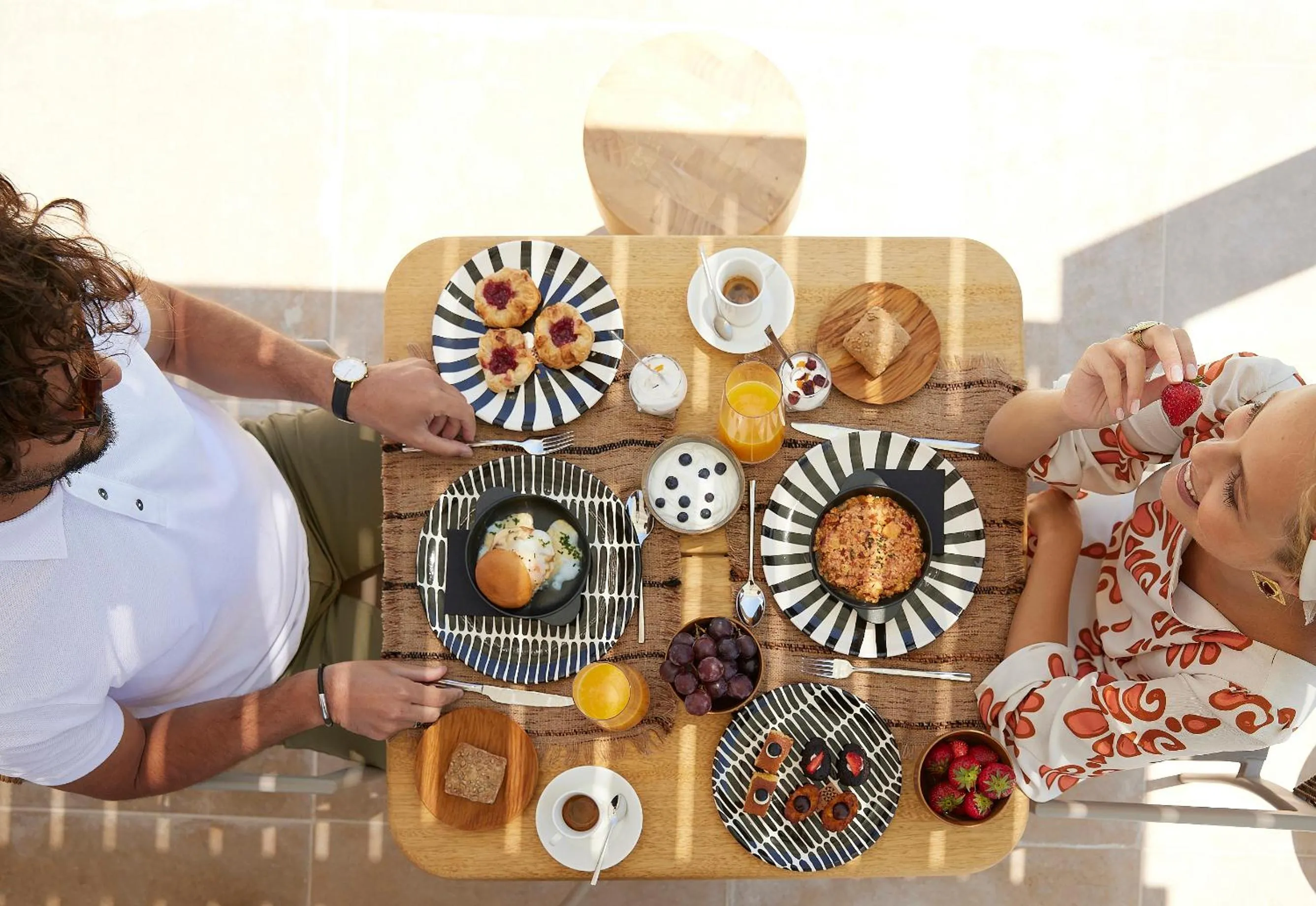 Food and drinks in Once in Mykonos - Designed for Adults