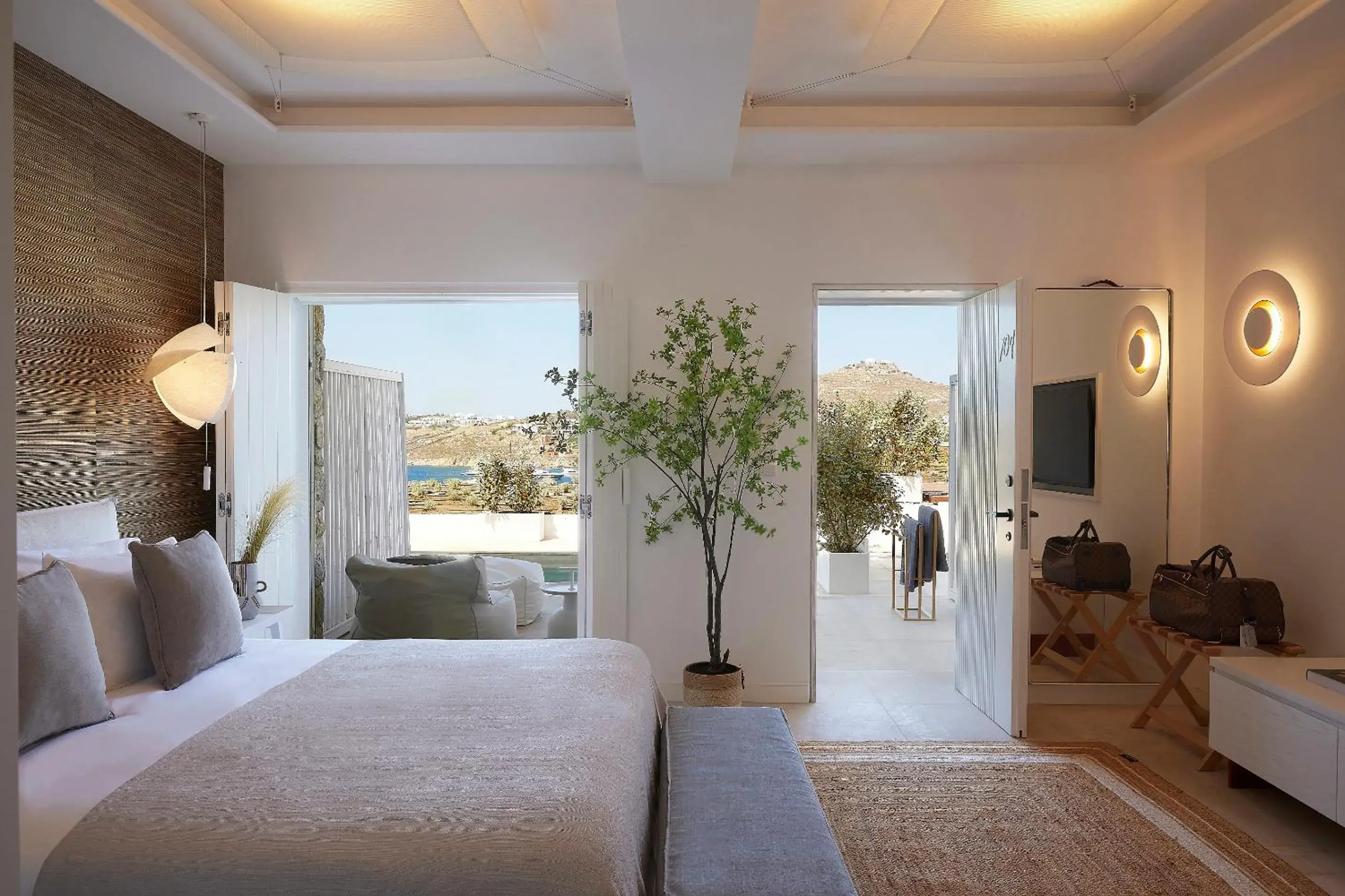 Design Room Partial Sea View with Chill Out Pool in Once in Mykonos - Designed for Adults Design Room Partial Sea View with Chill Out Pool in Once in Mykonos - Designed for Adults