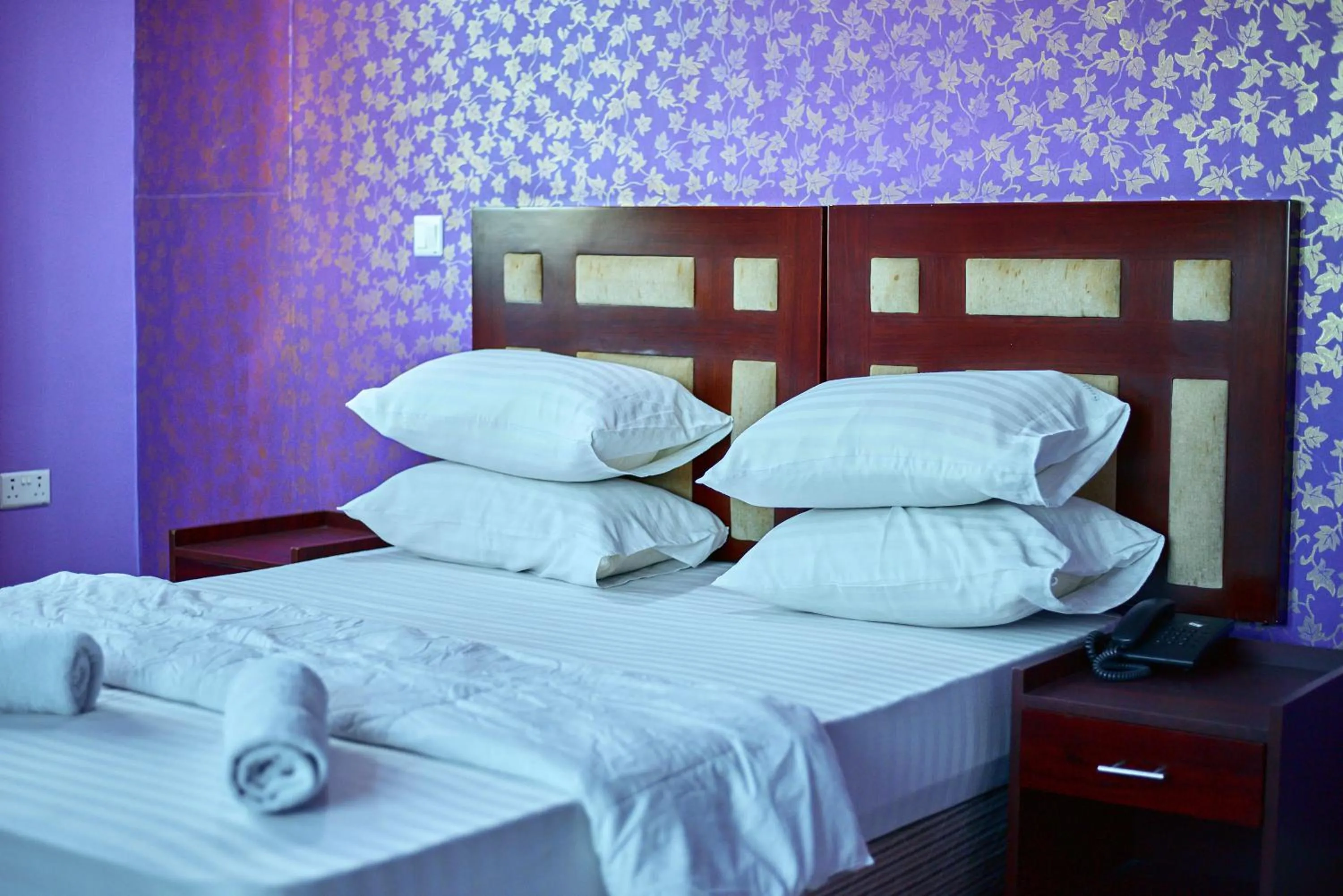 Photo of the whole room, Bed in Euro Hotel and Apartments