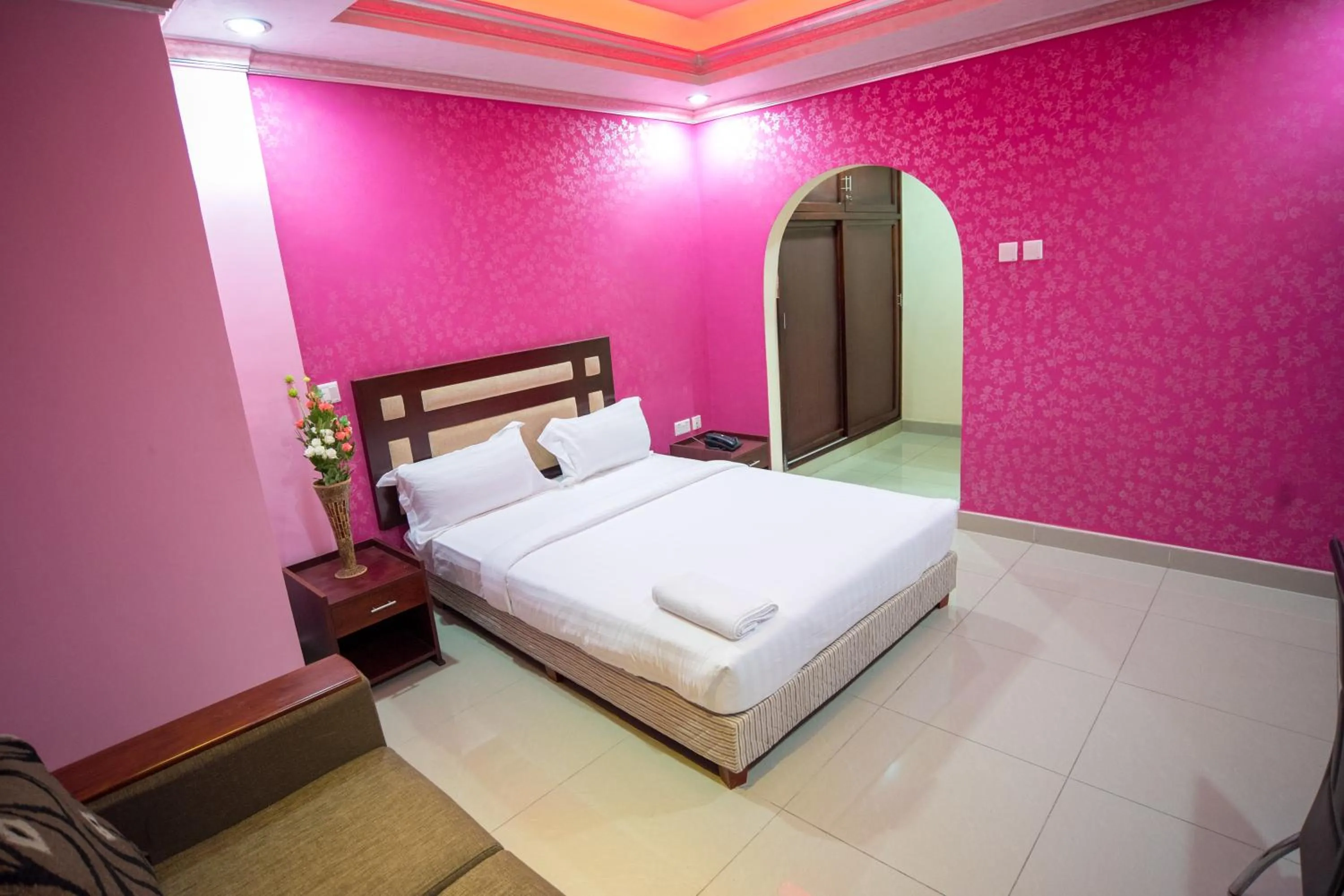 Property building, Bed in Euro Hotel and Apartments