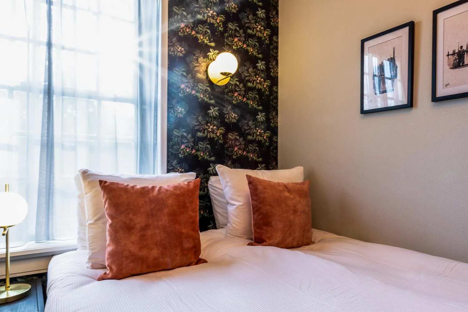 Bed in Boutique Hotel Rijks I Kloeg Collection