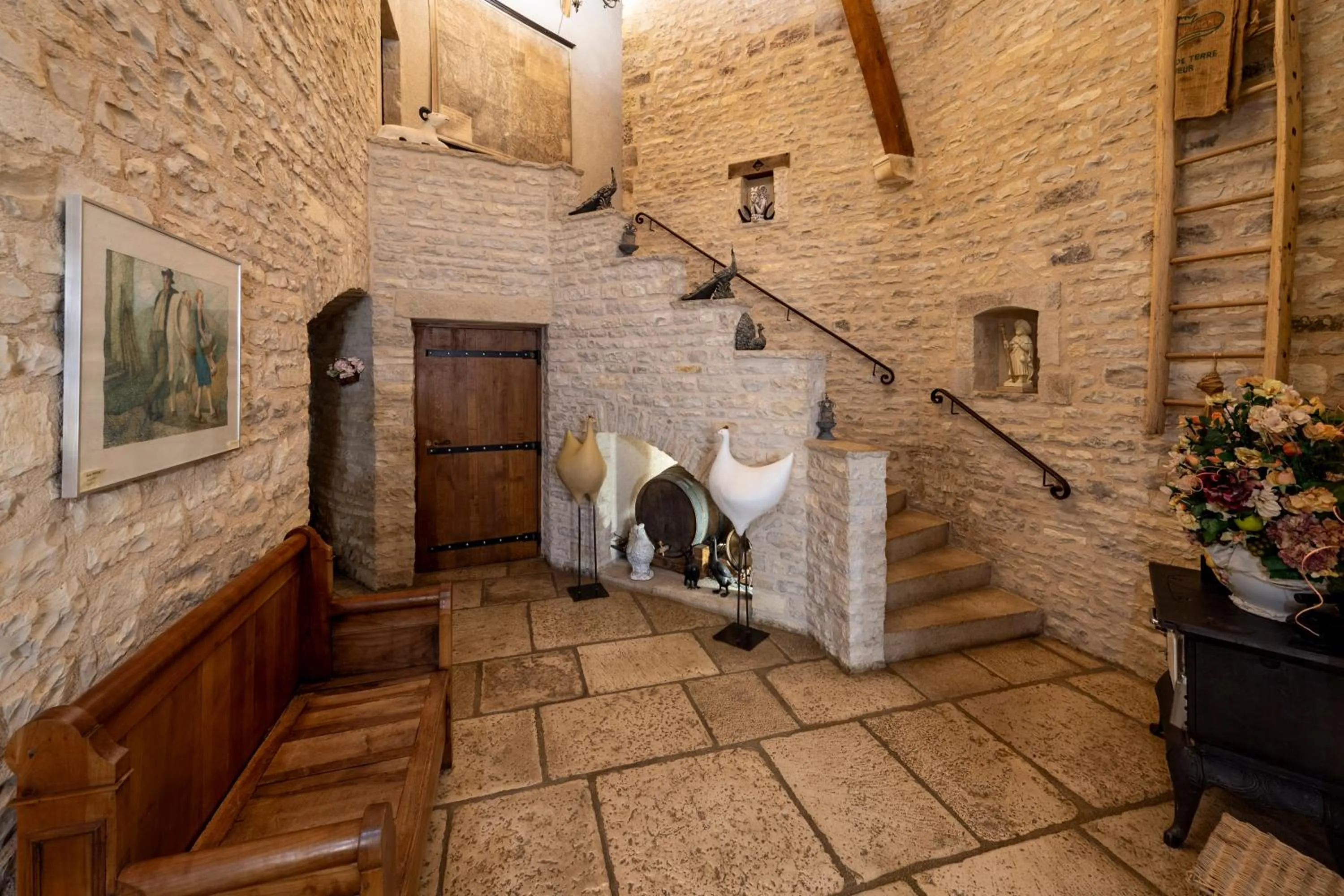 Property building in Hôtel De La Beursaudiere