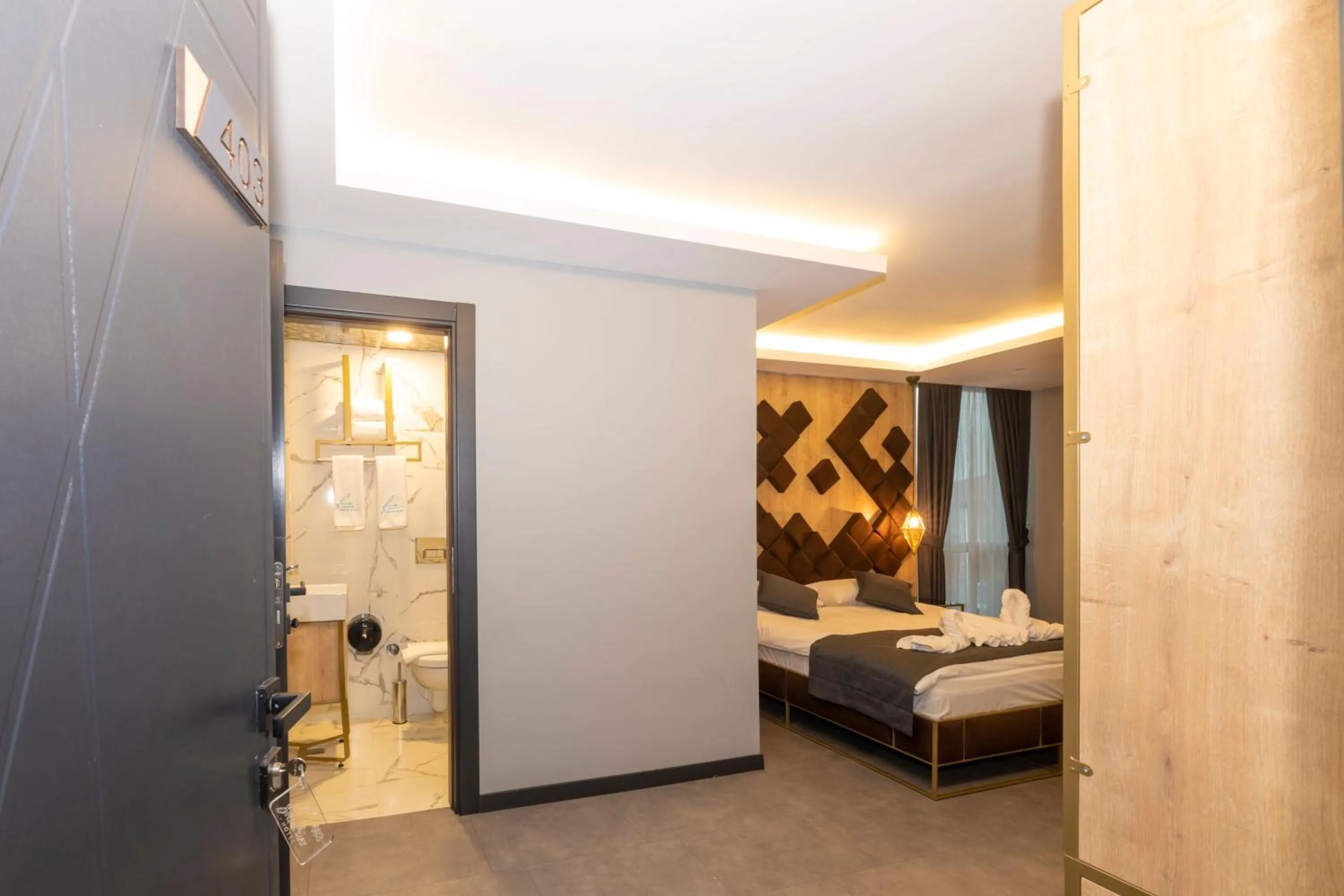 Photo of the whole room, Bed in Fly And Stay Airport Hotel