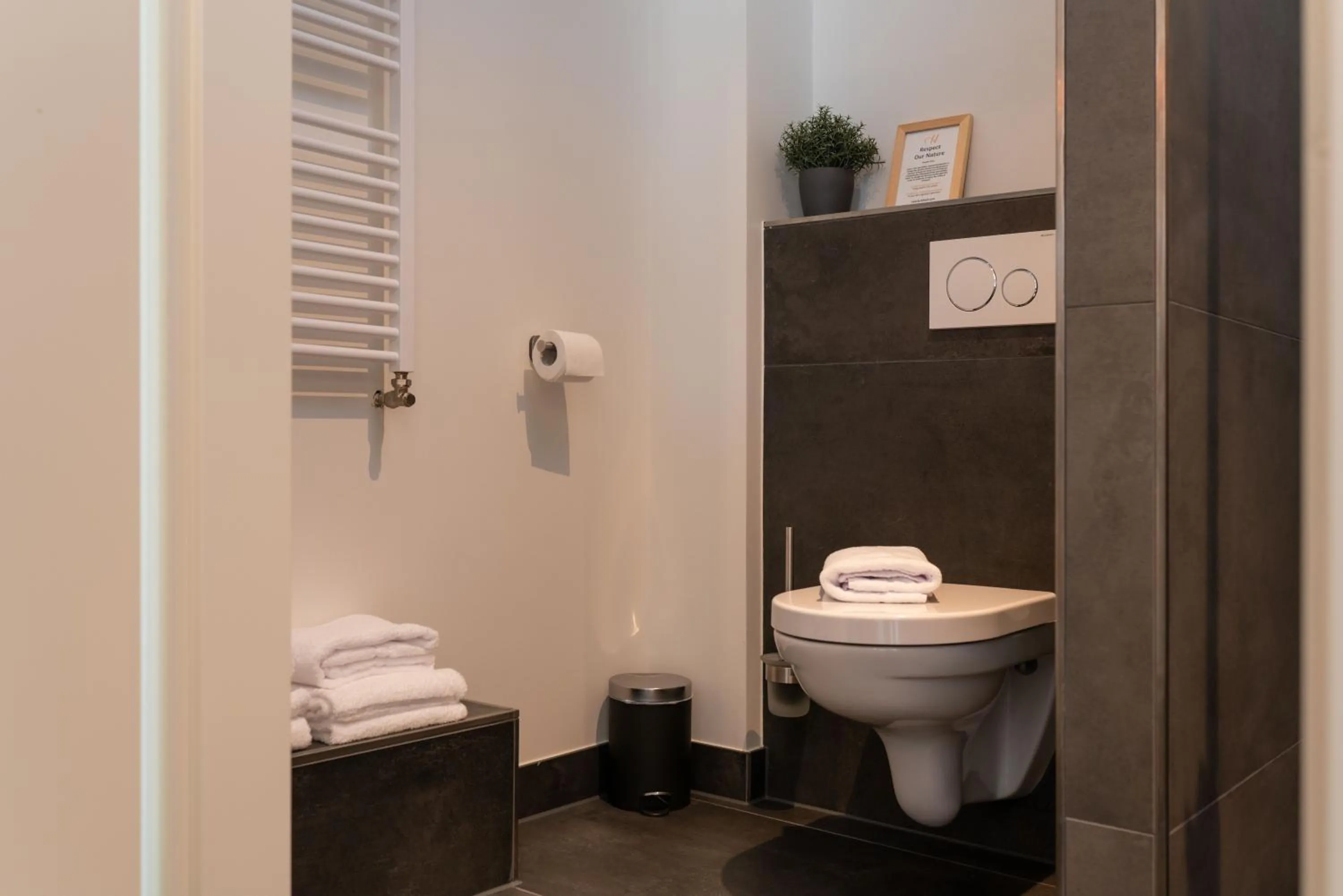 Toilet in Boutique hotel & brasserie de Heerlyckheid