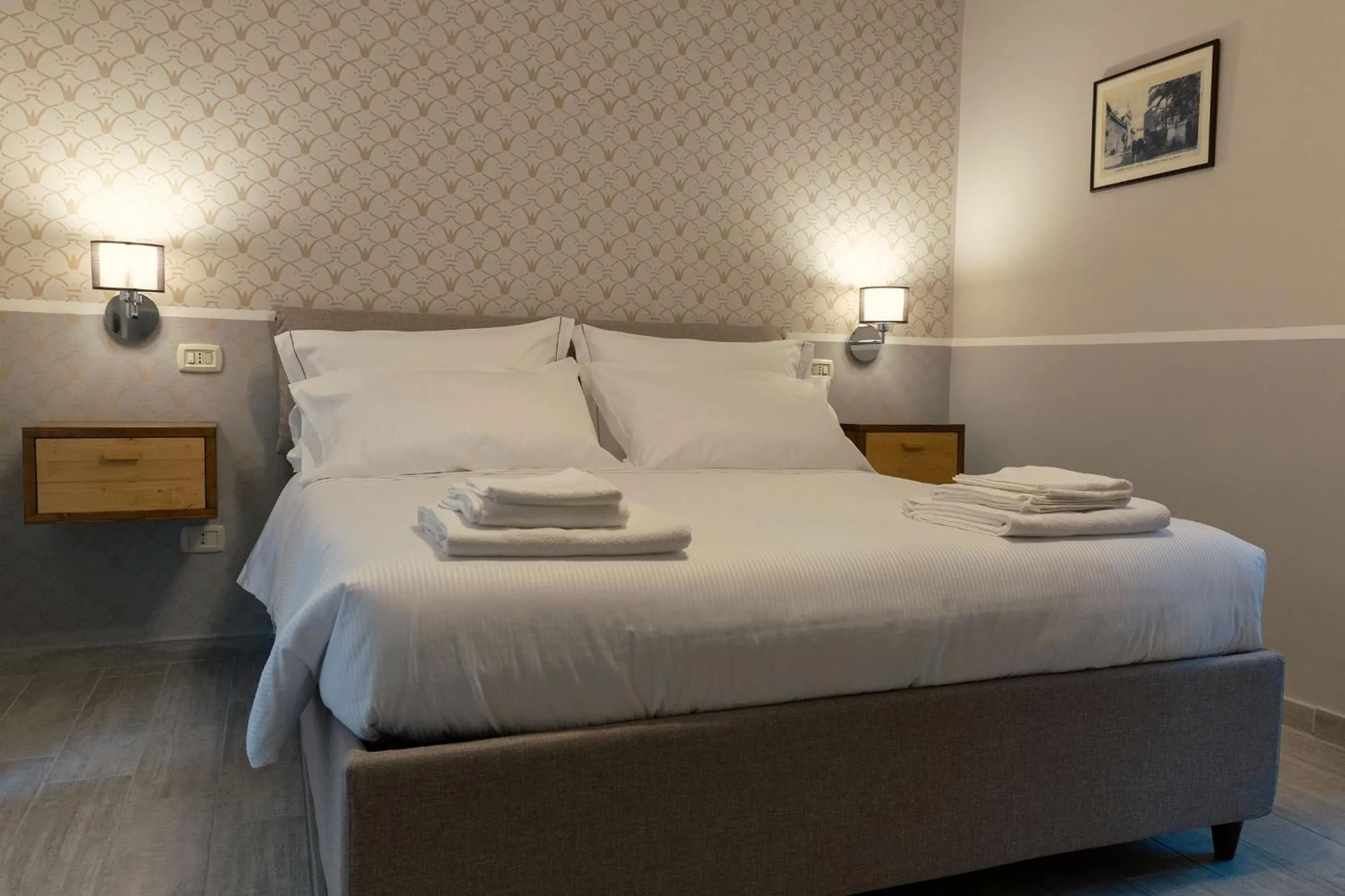 Bedroom, Bed in Palazzo Benucci - Residenza di Charme