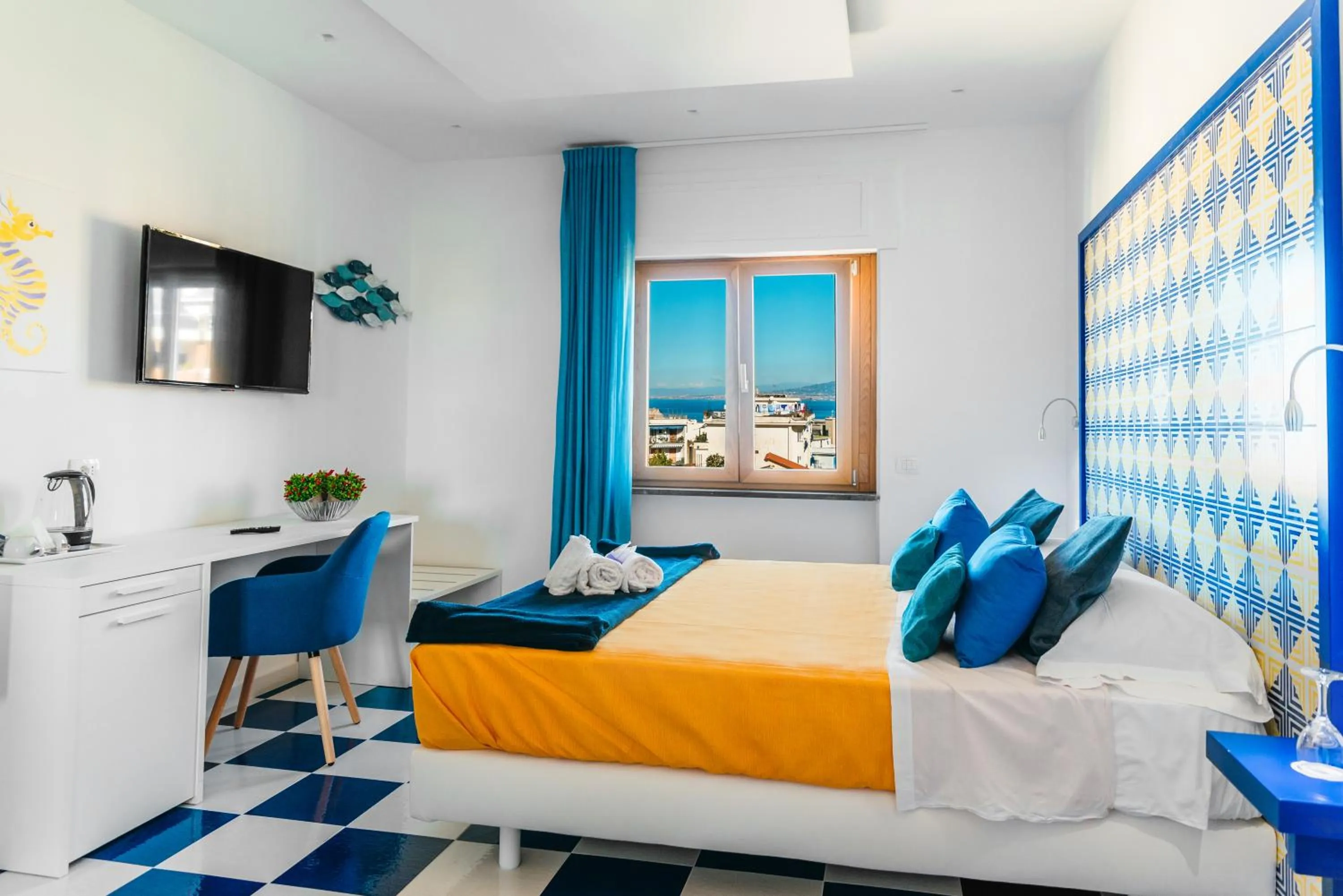 Bed in Maison Serena Sorrento