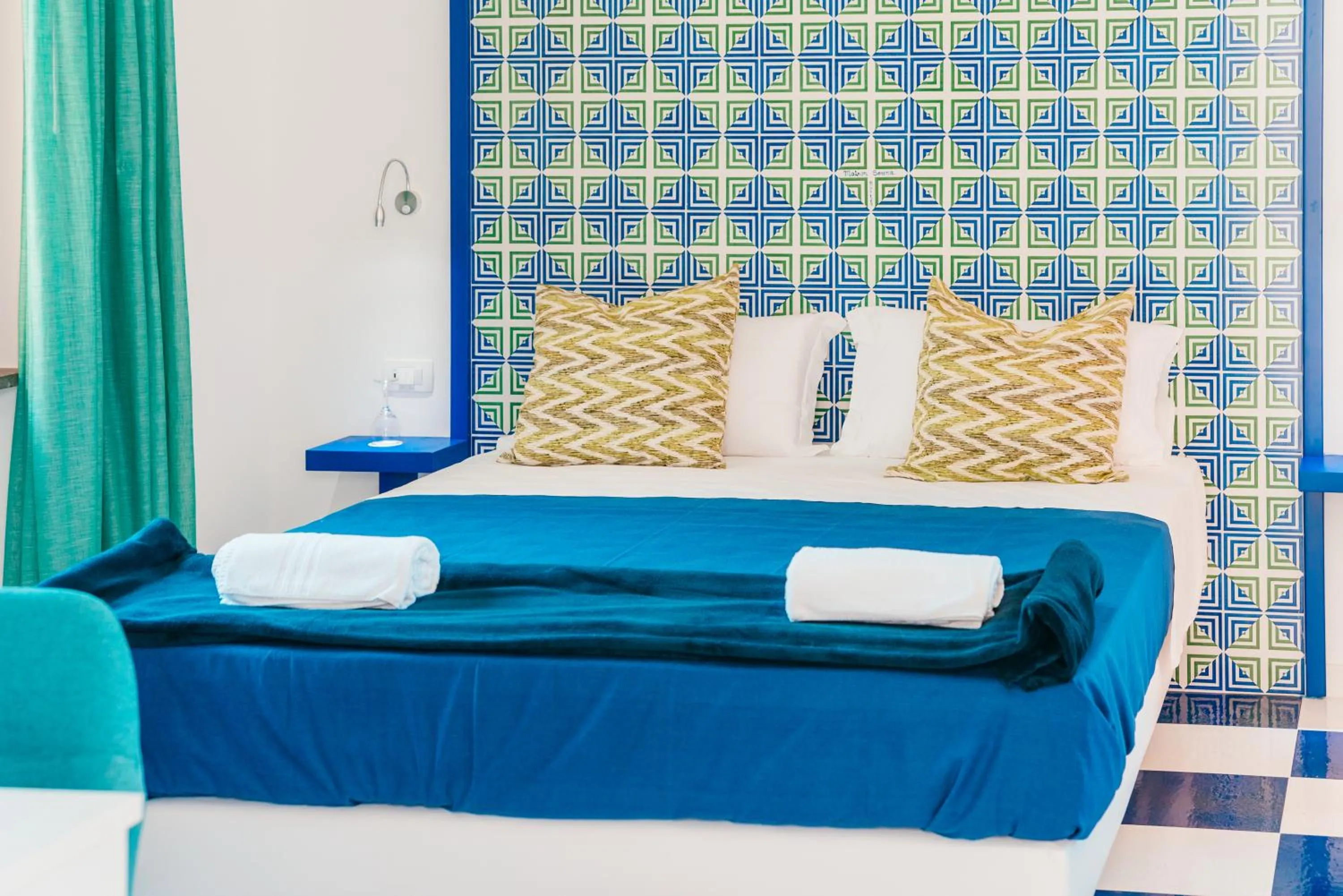 Bed in Maison Serena Sorrento