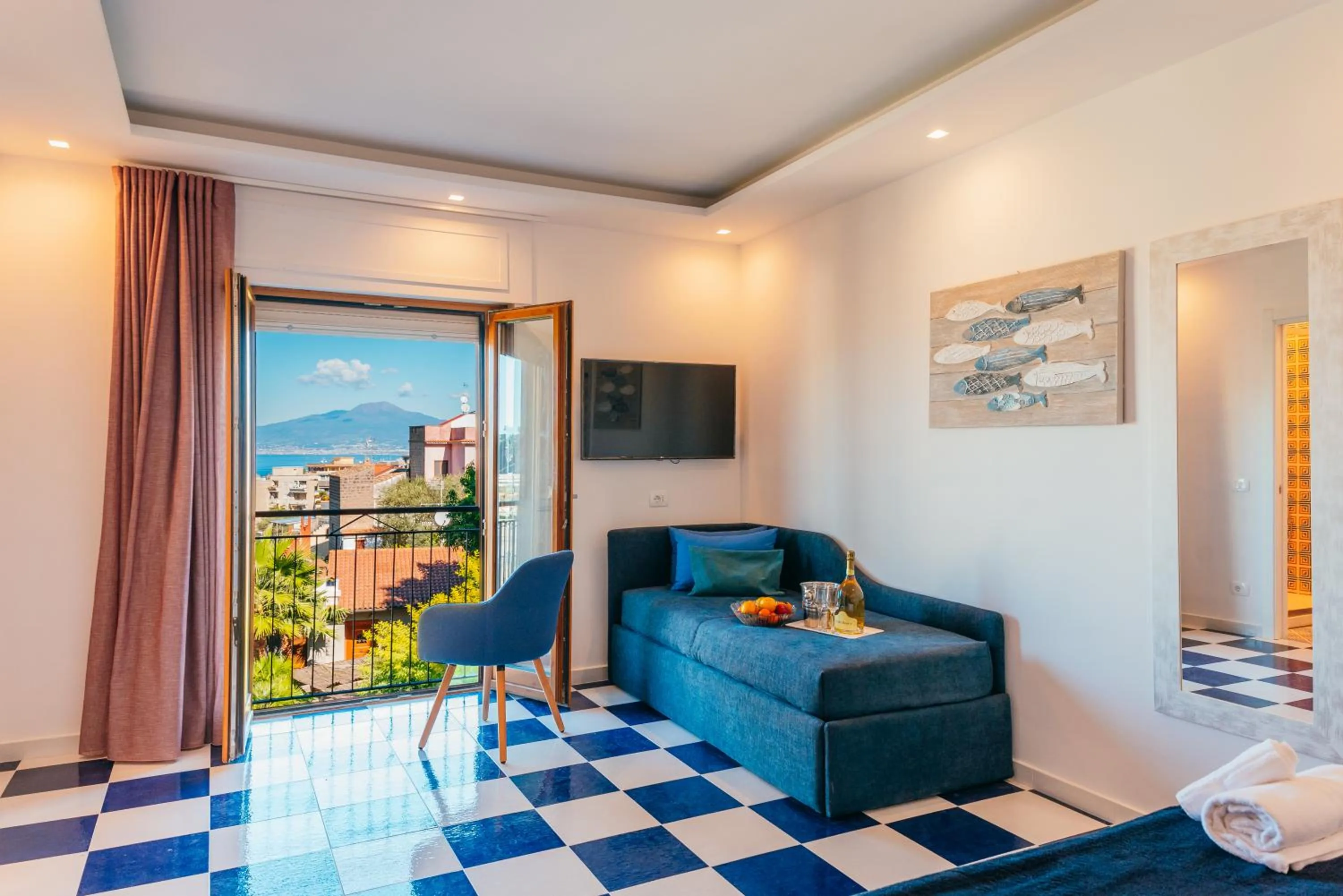 Bed in Maison Serena Sorrento