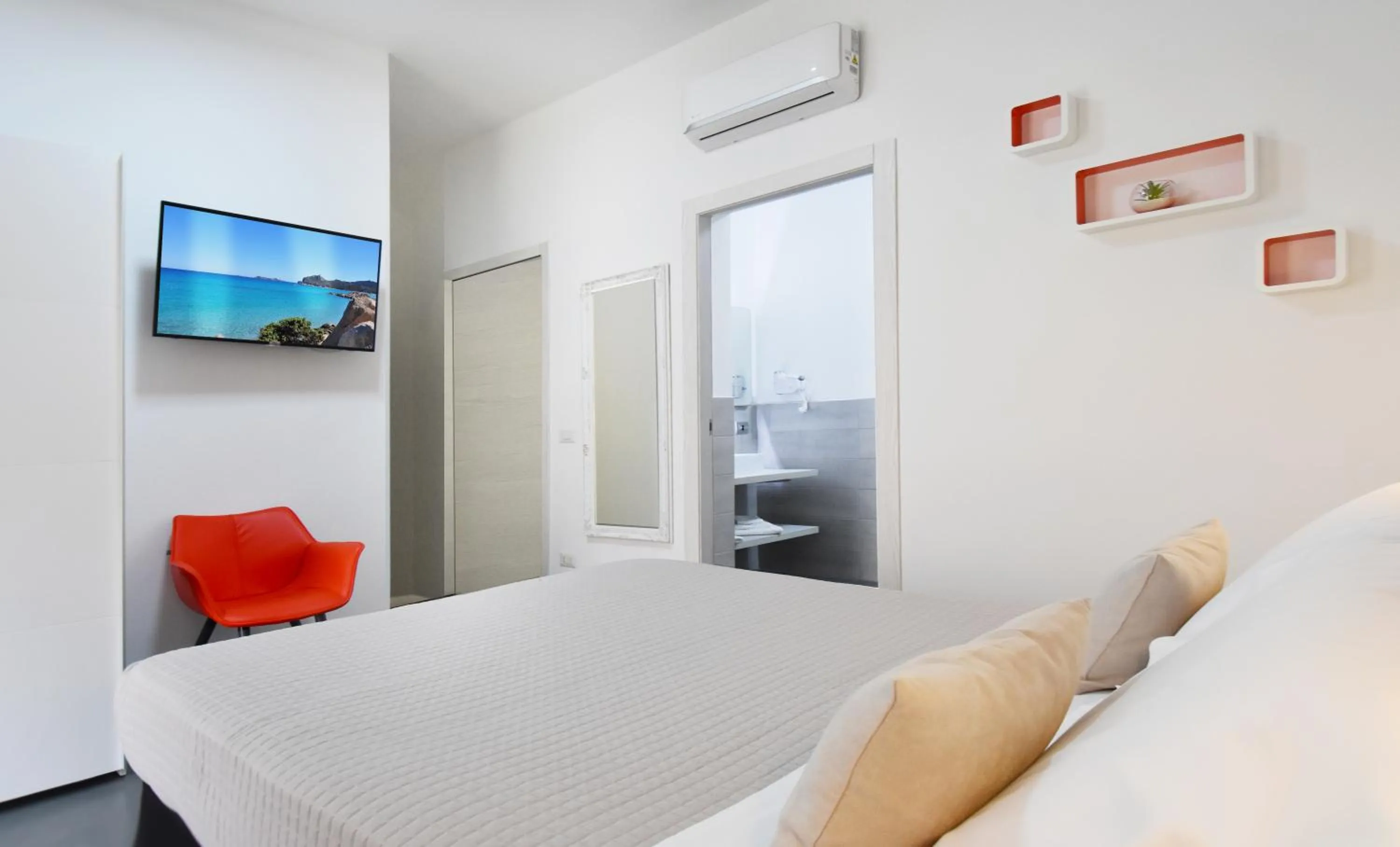 Bedroom, Bed in Elis b&b Villasimius