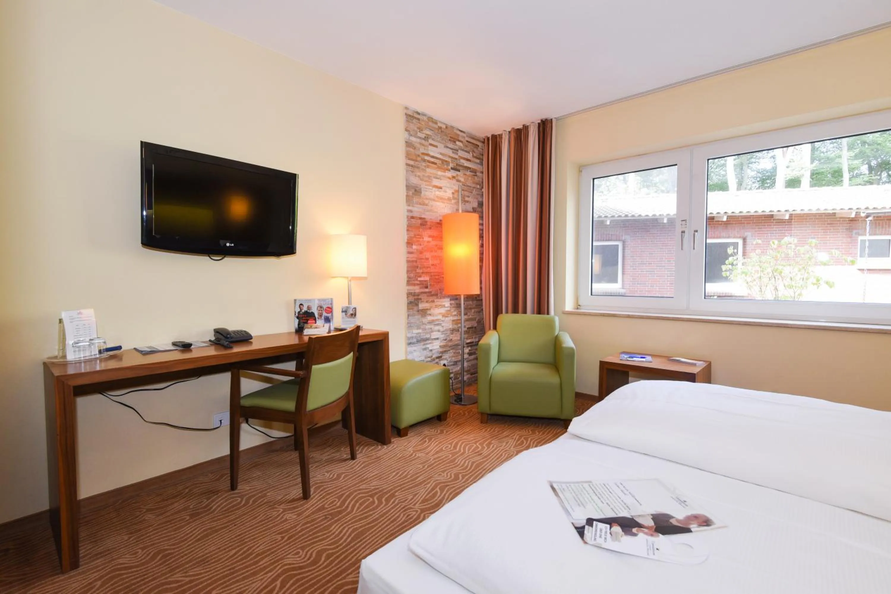 Photo of the whole room, Bed in Upstalsboom Varel-Dangast