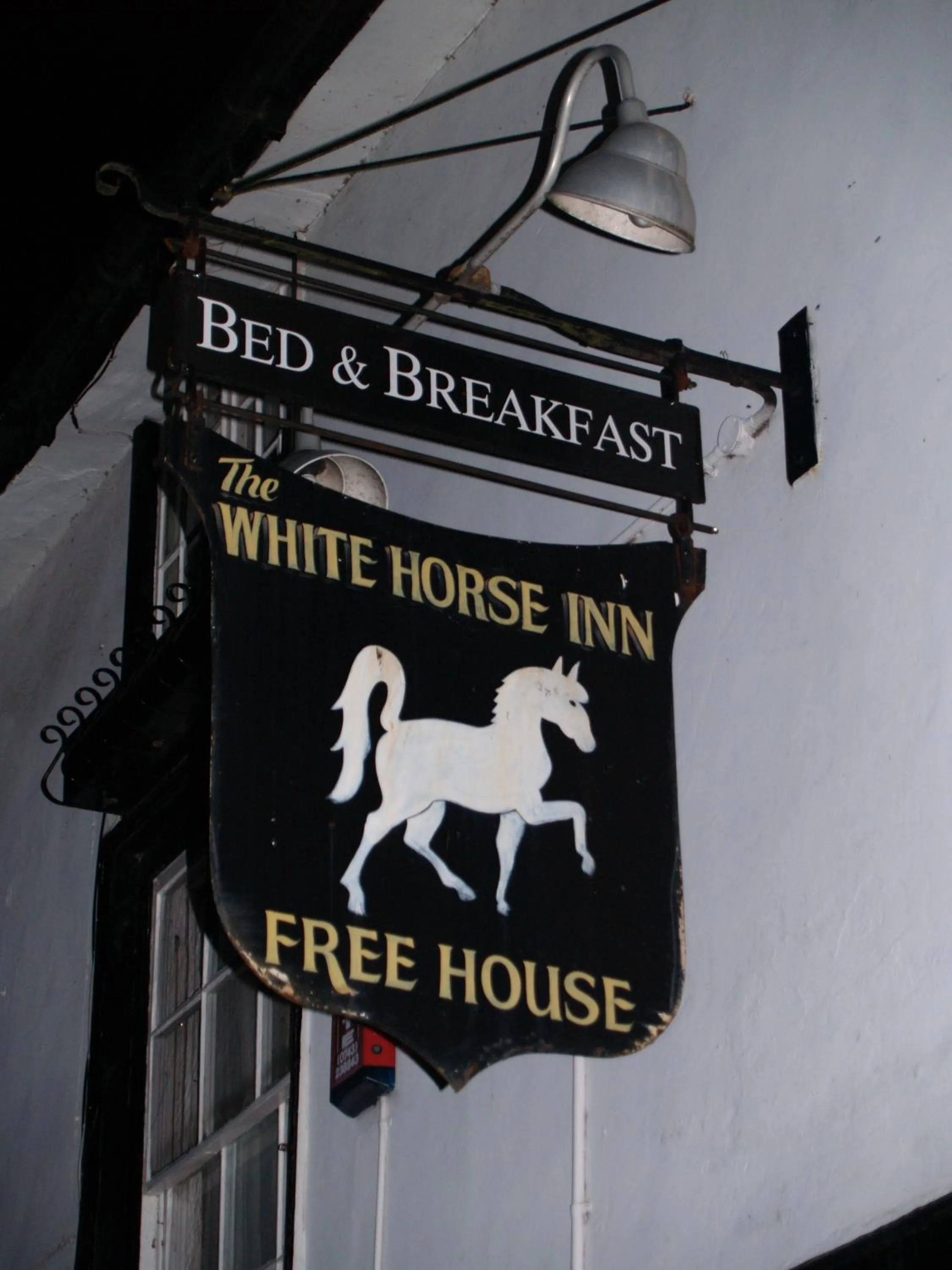 Logo/Certificate/Sign in The White Horse Inn, Clun