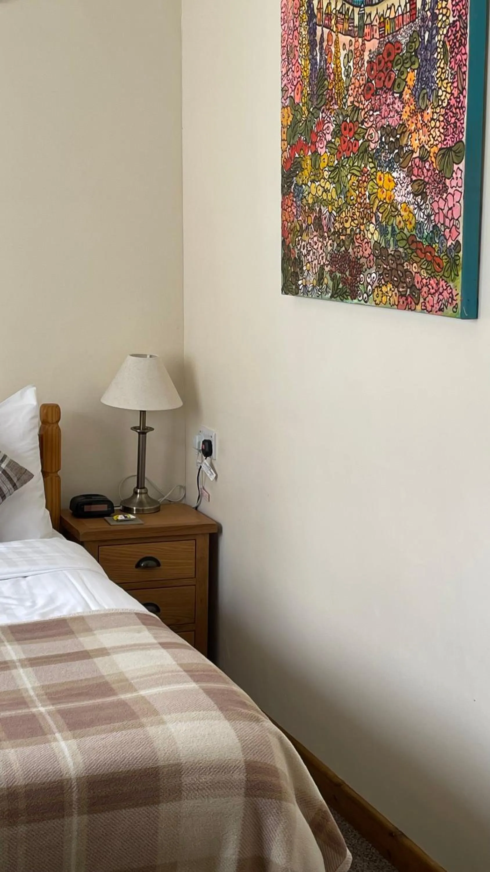 Bed in The White Horse Inn, Clun