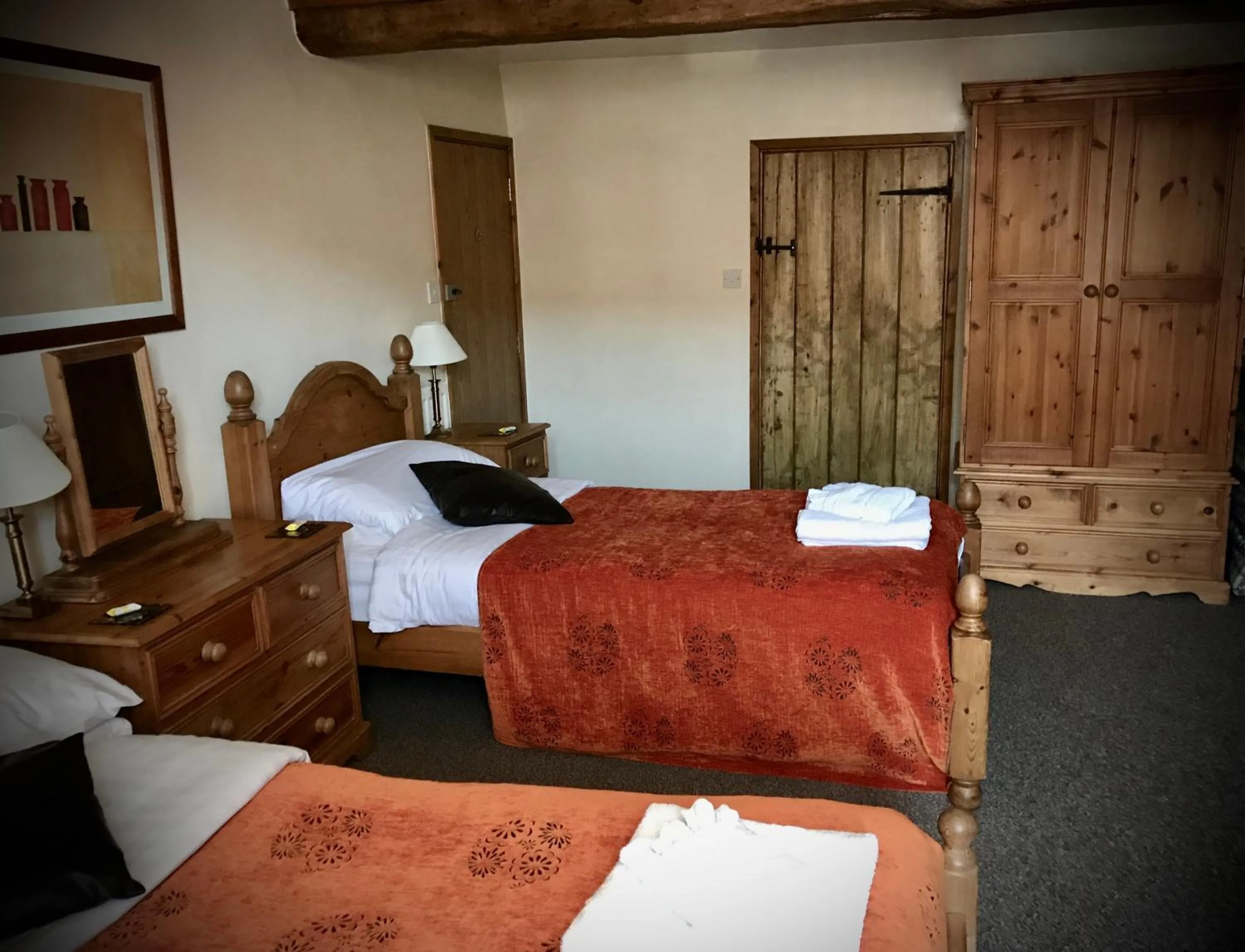 Bed in The White Horse Inn, Clun