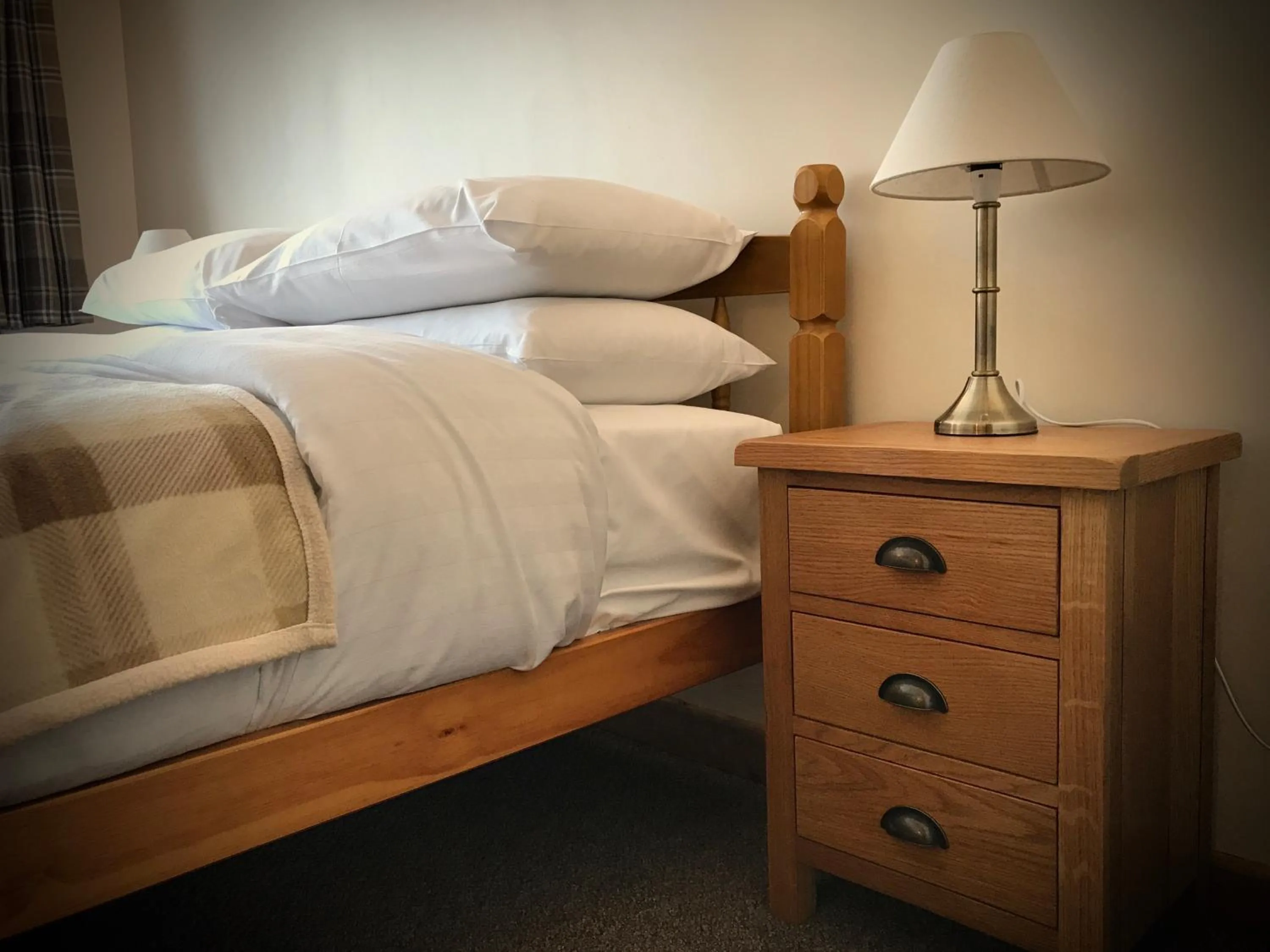 Bed in The White Horse Inn, Clun