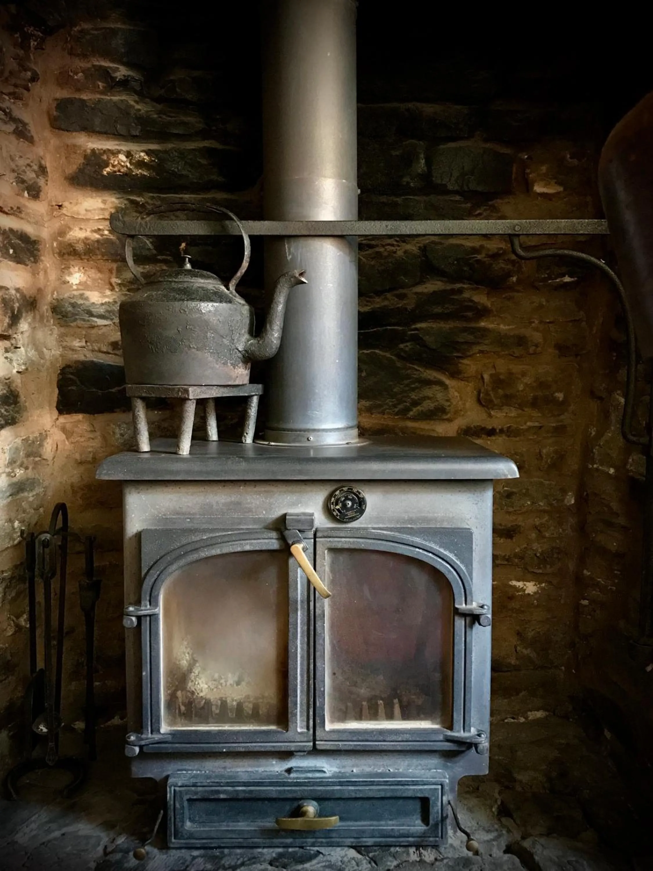 Decorative detail in The White Horse Inn, Clun