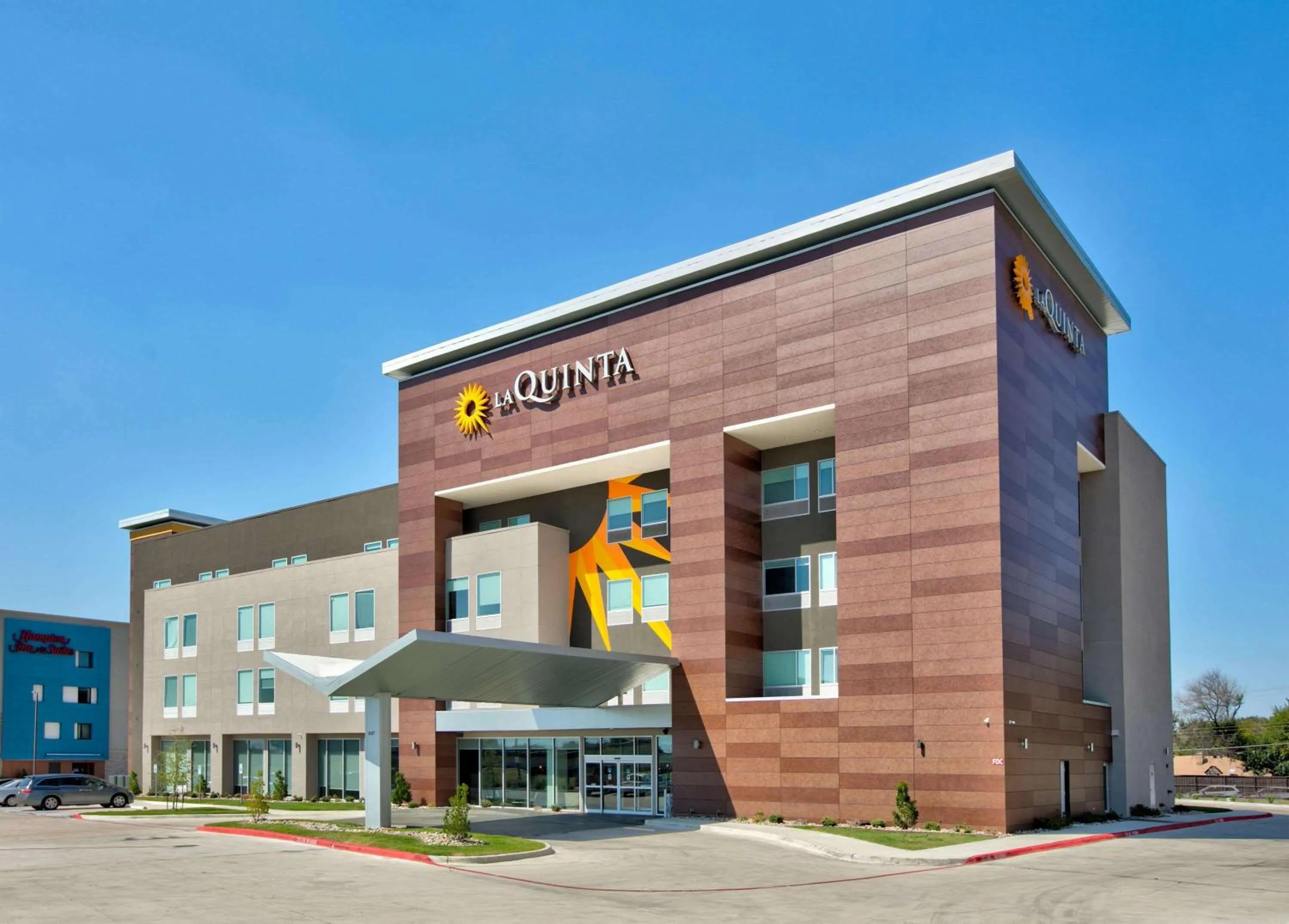 Property building in La Quinta Inn & Suites by Wyndham Dallas/Fairpark