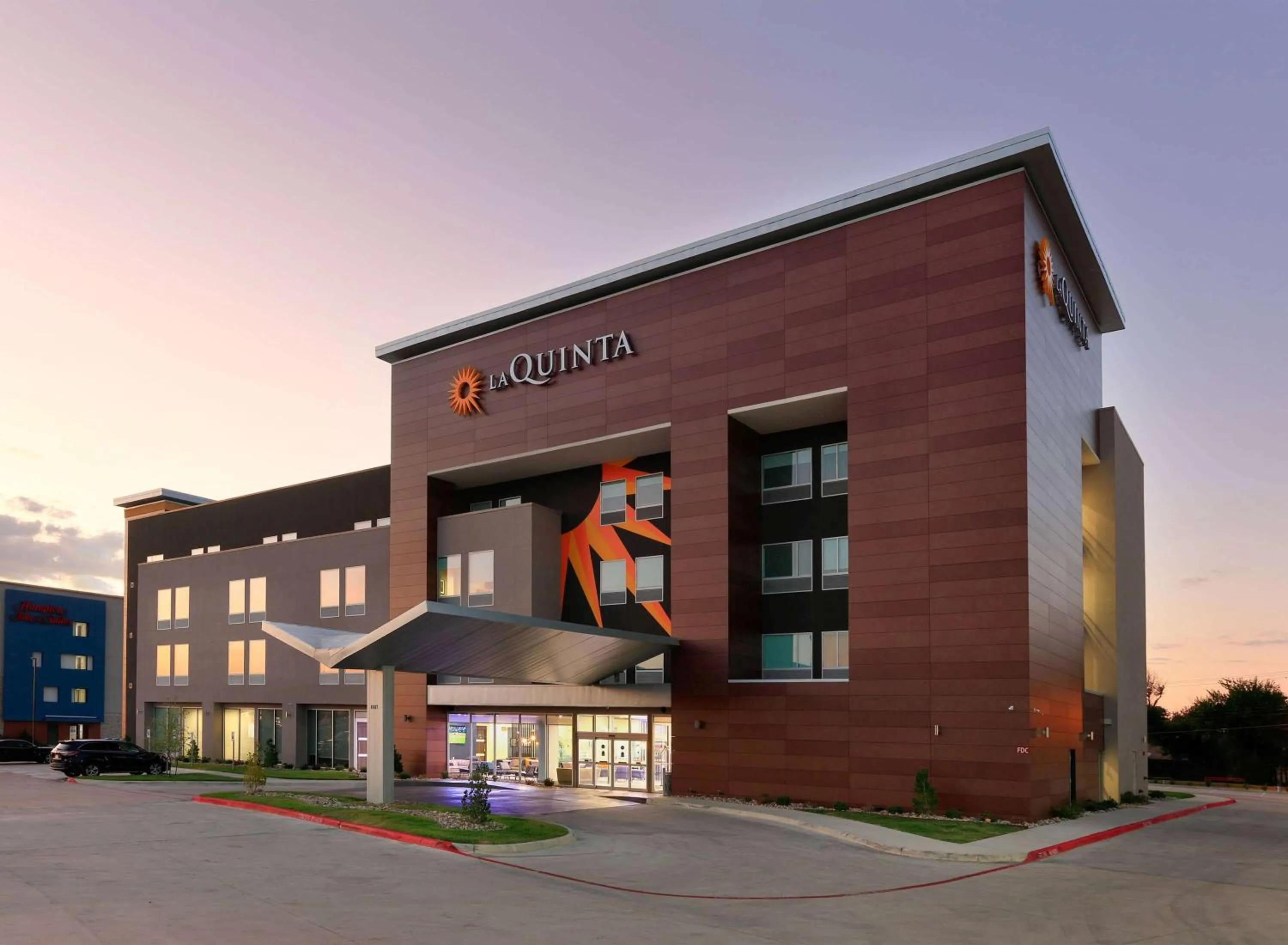 Property building in La Quinta Inn & Suites by Wyndham Dallas/Fairpark