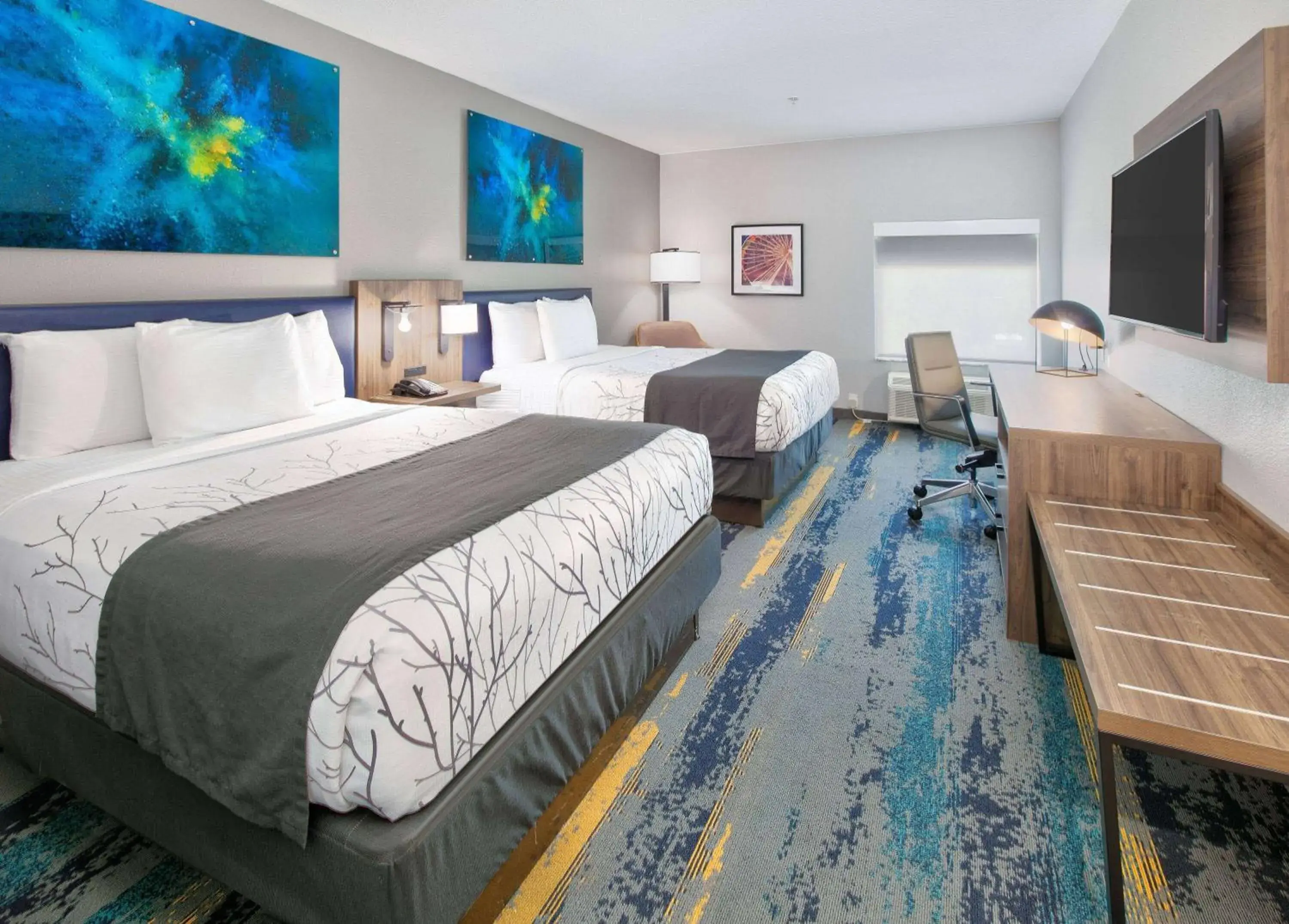 Deluxe Queen Room with Two Queen Beds - Non-Smoking in La Quinta Inn & Suites by Wyndham Dallas/Fairpark Deluxe Queen Room with Two Queen Beds - Non-Smoking in La Quinta Inn & Suites by Wyndham Dallas/Fairpark