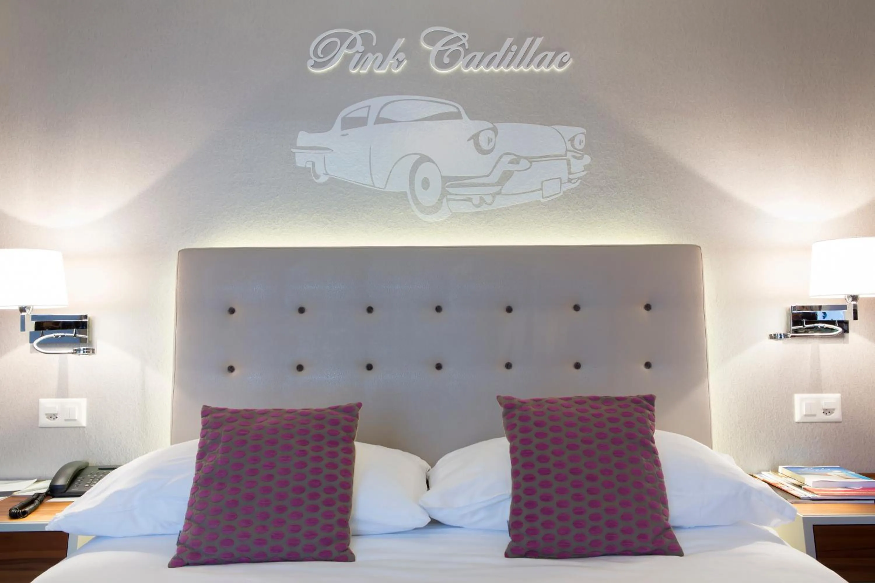 Bed in Hotel Schweizerhof Luzern