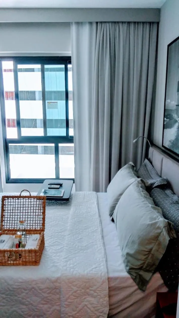 Bed in Salvador Mondial Flats