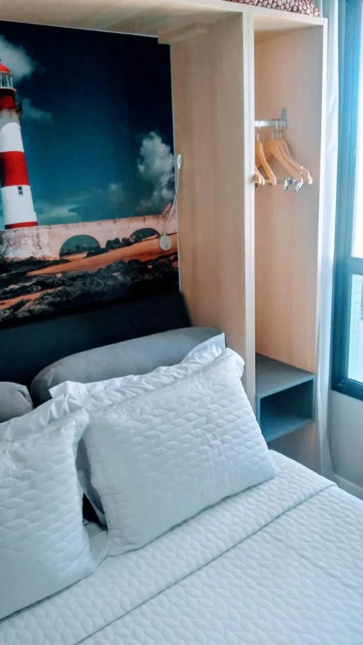 Bed in Salvador Mondial Flats