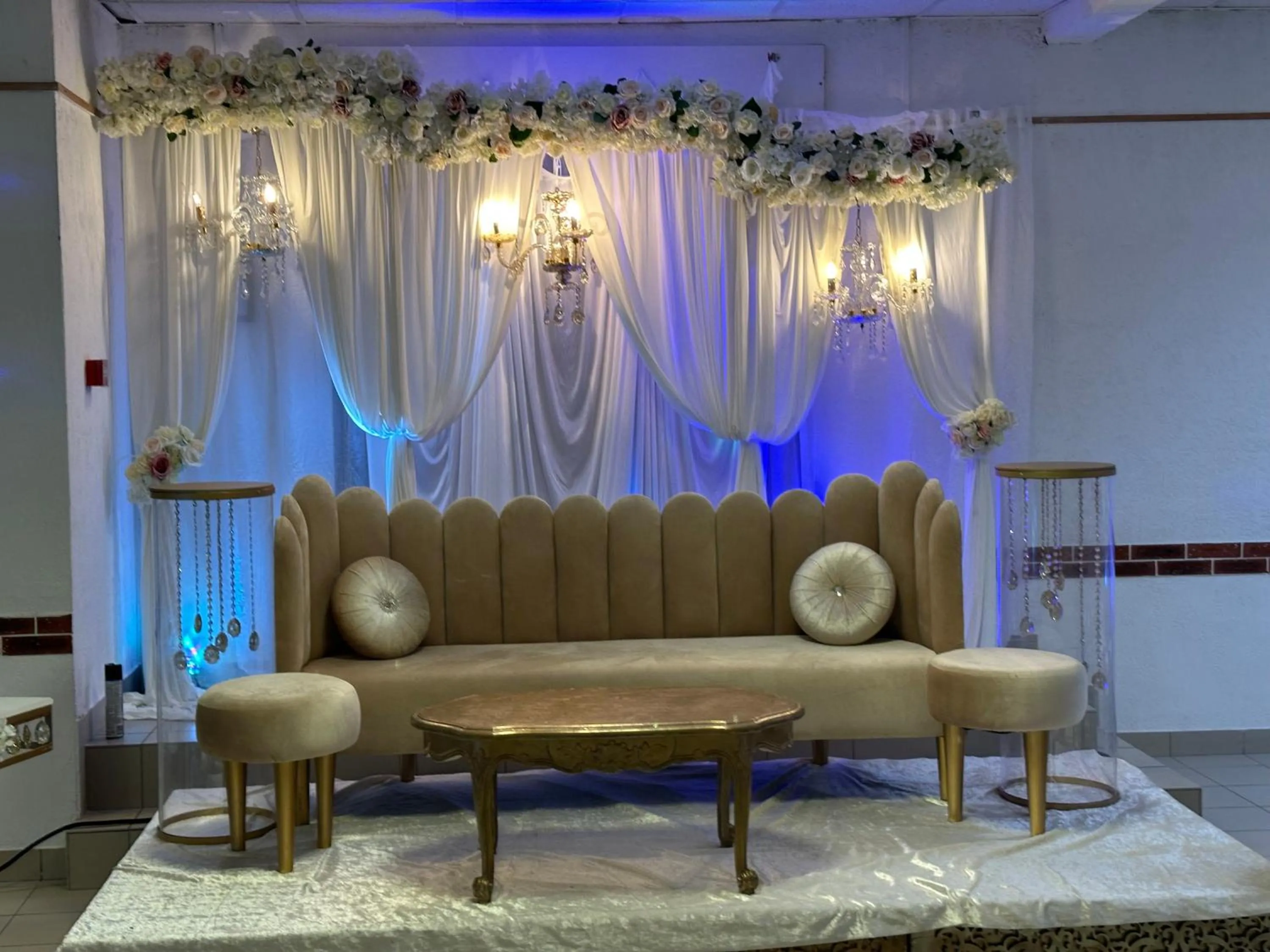 HOTEL De La Tour Saint Etienne SUD